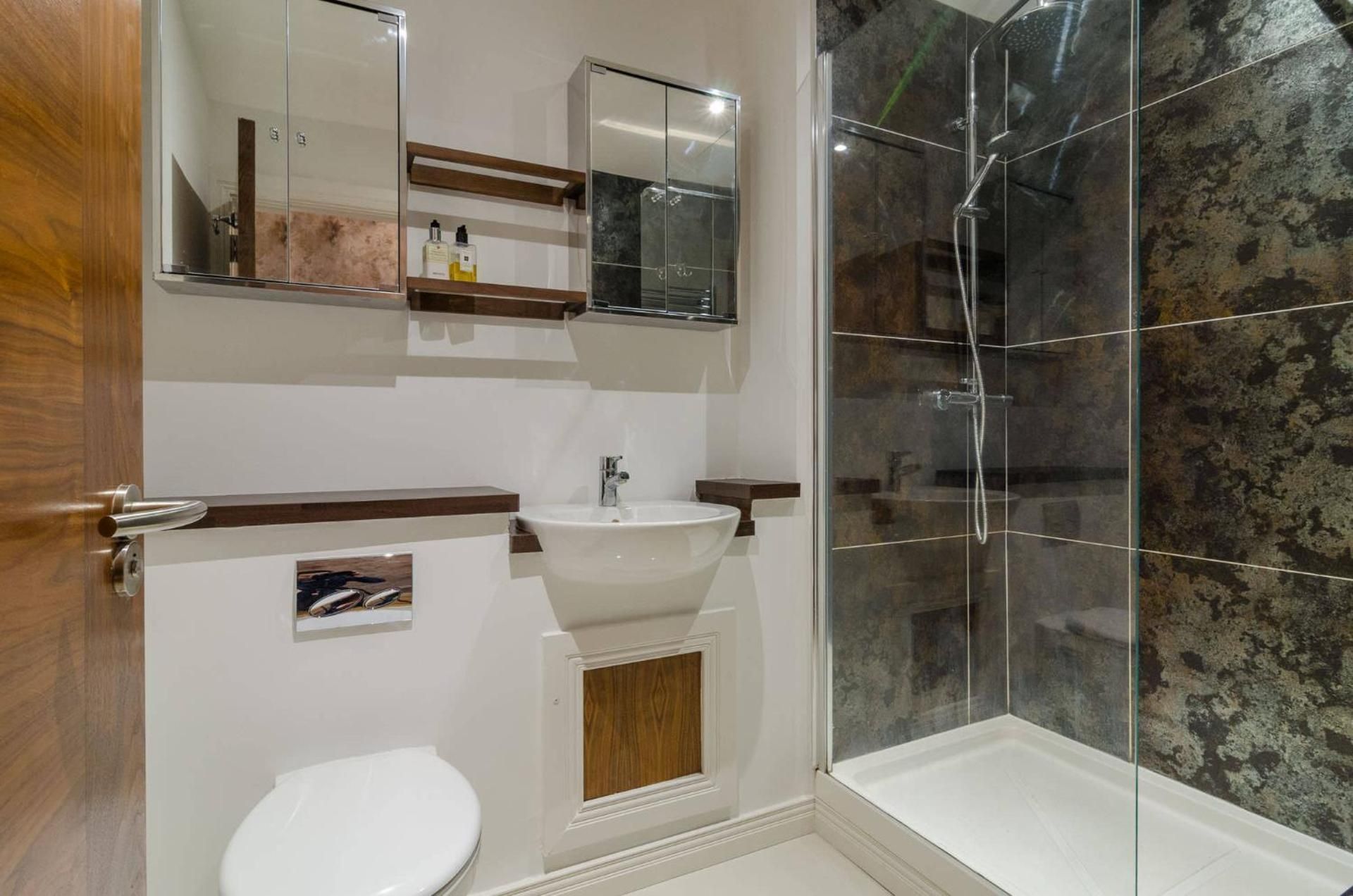 Central Belfast Apartments: Fitzrovia Superior Apartment