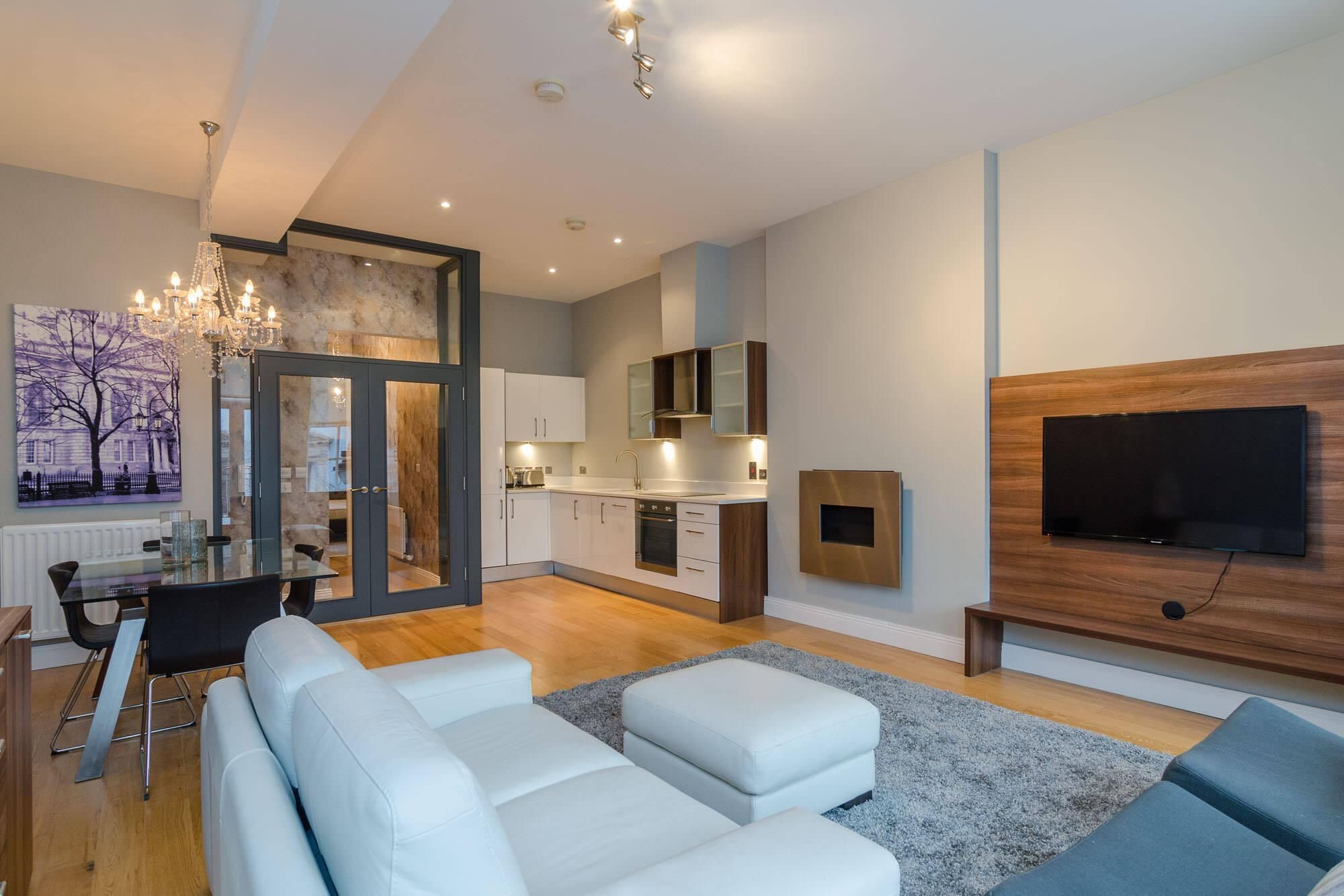 Deluxe-One Bedroom-Apartment-Private Bathroom