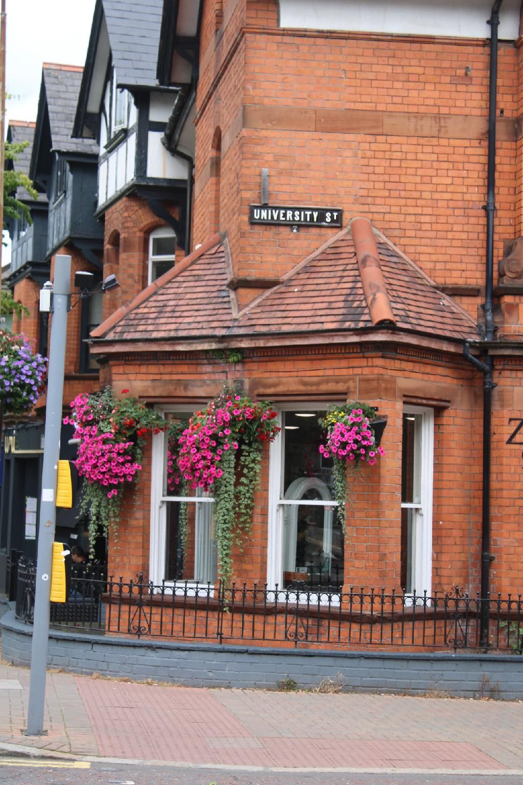 Moxie Luxury Apartments