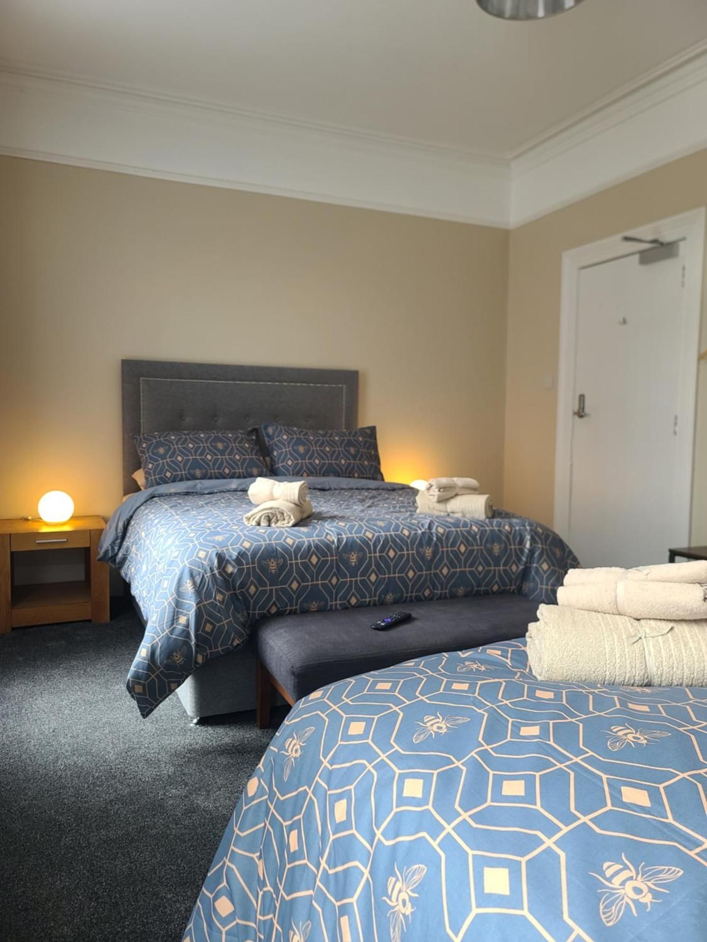 Comfort Triple Room with Shower