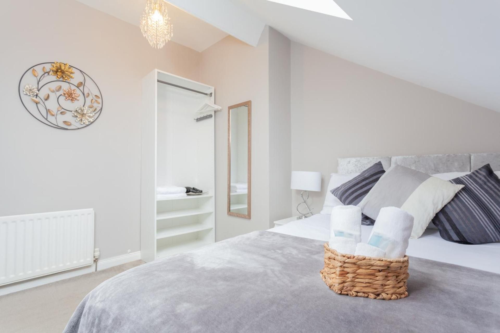 Double Room with Shared Bathroom