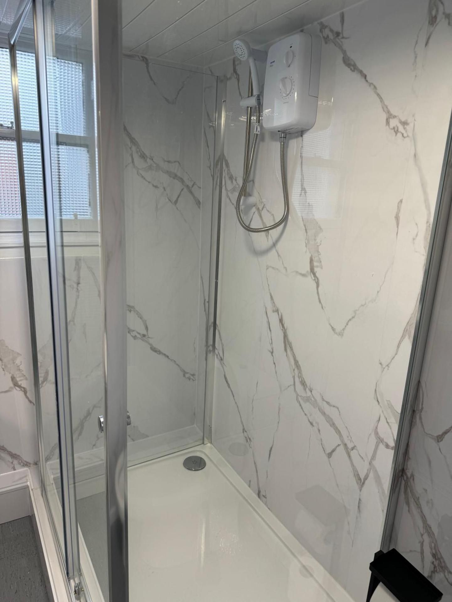 Ye Olde Hotel Double Room with Shared Bathroom 3