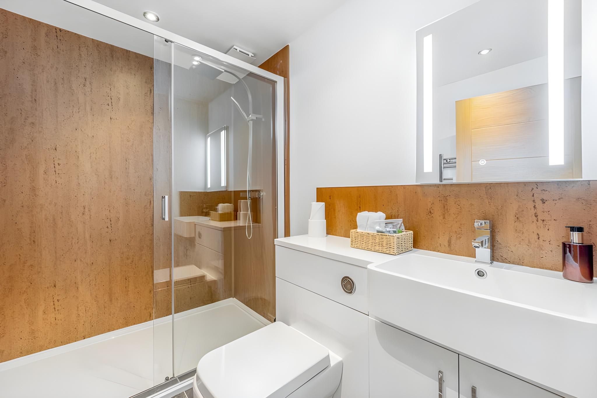 Luxury-Apartment-Private Bathroom-Terrace-The Duke