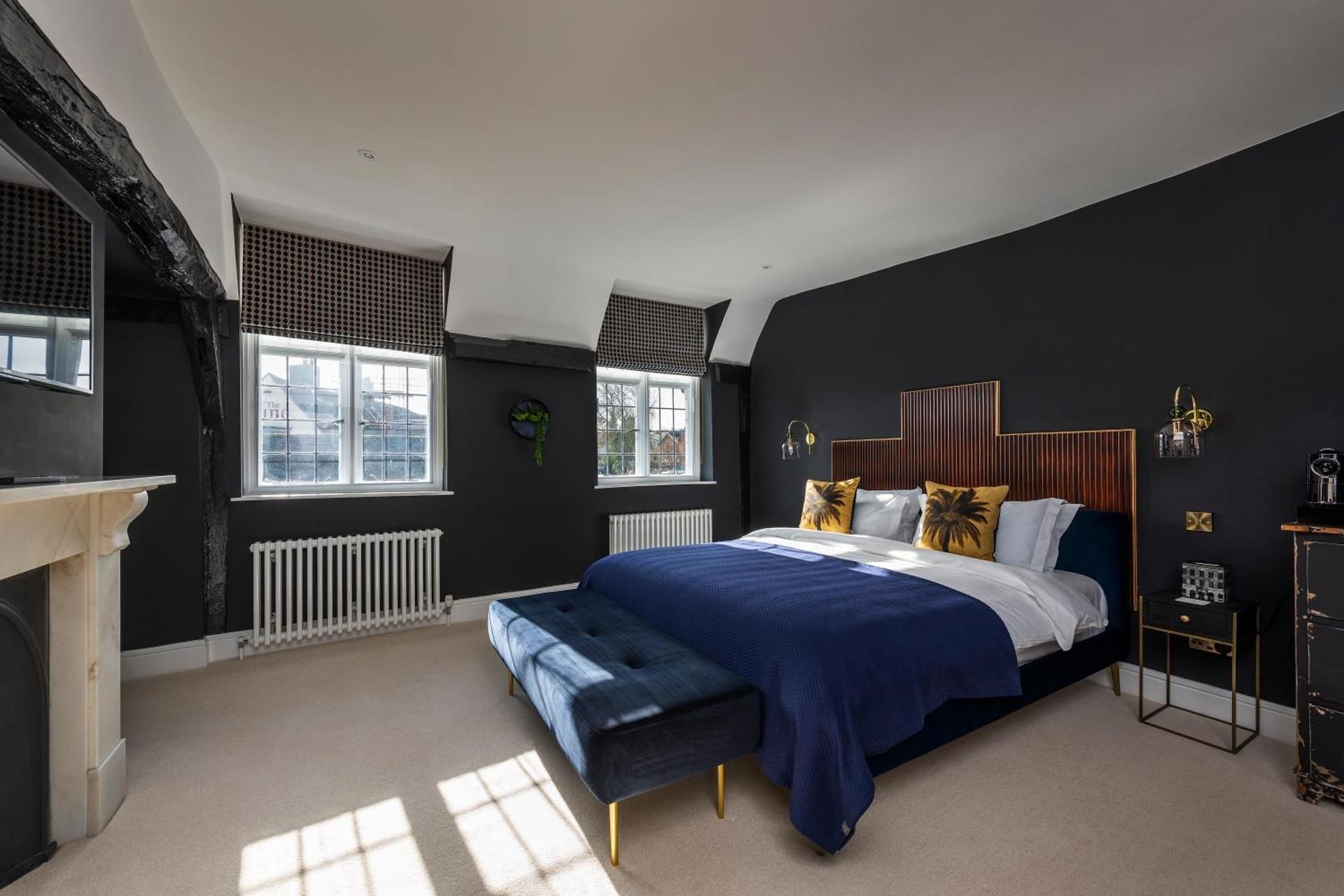 Superior King Room