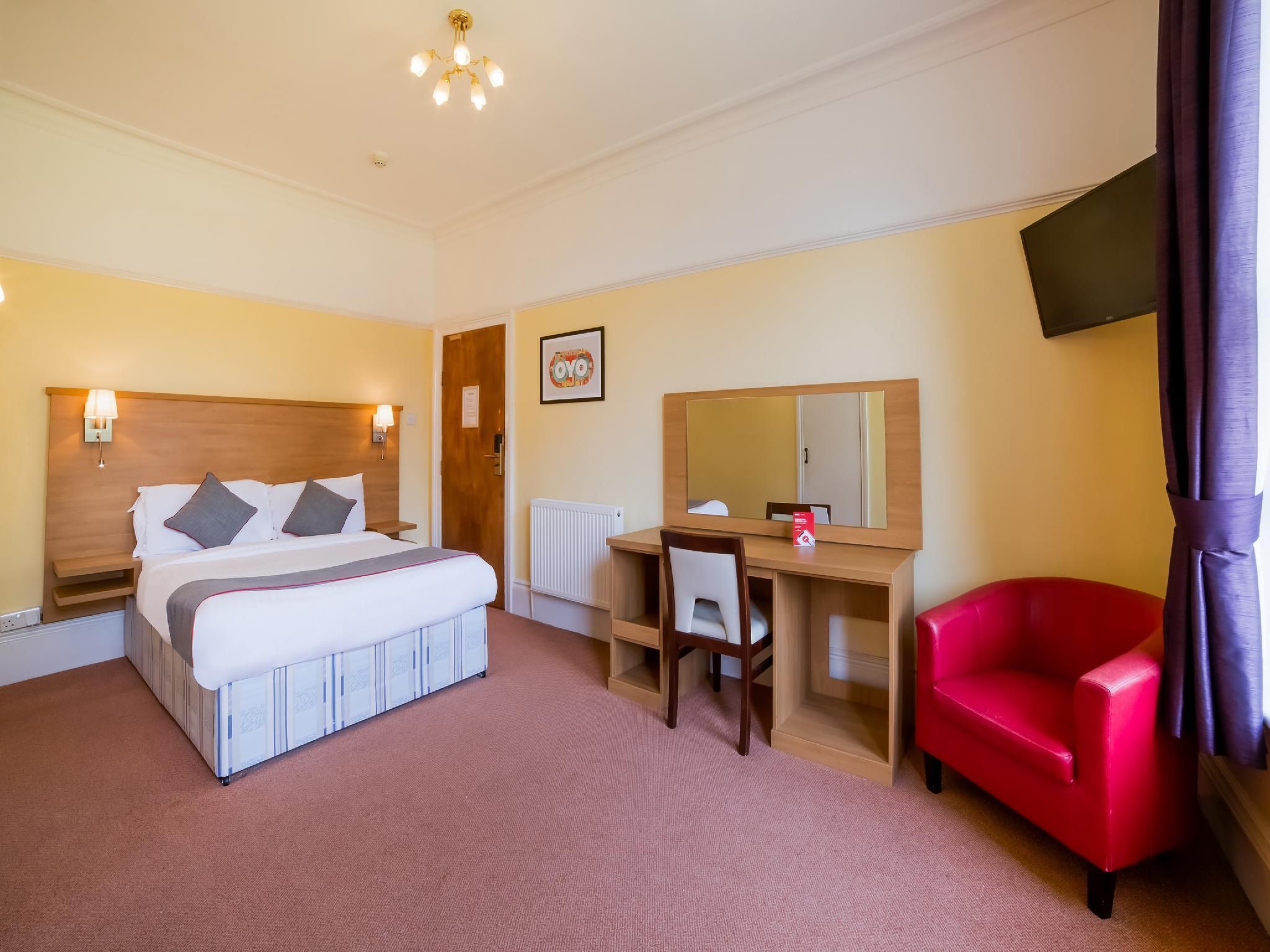 OYO Eagle House Hotel, St Leonards Hastings Standard Double Room
