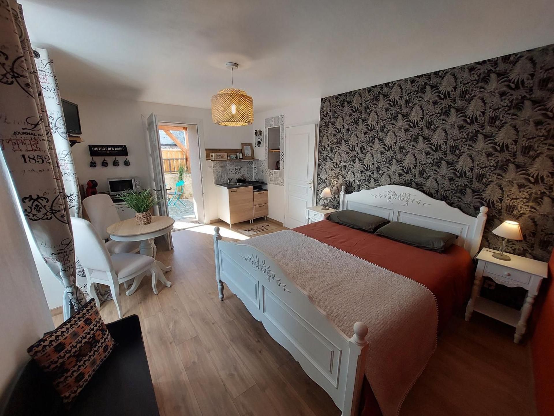 Double Room with Patio