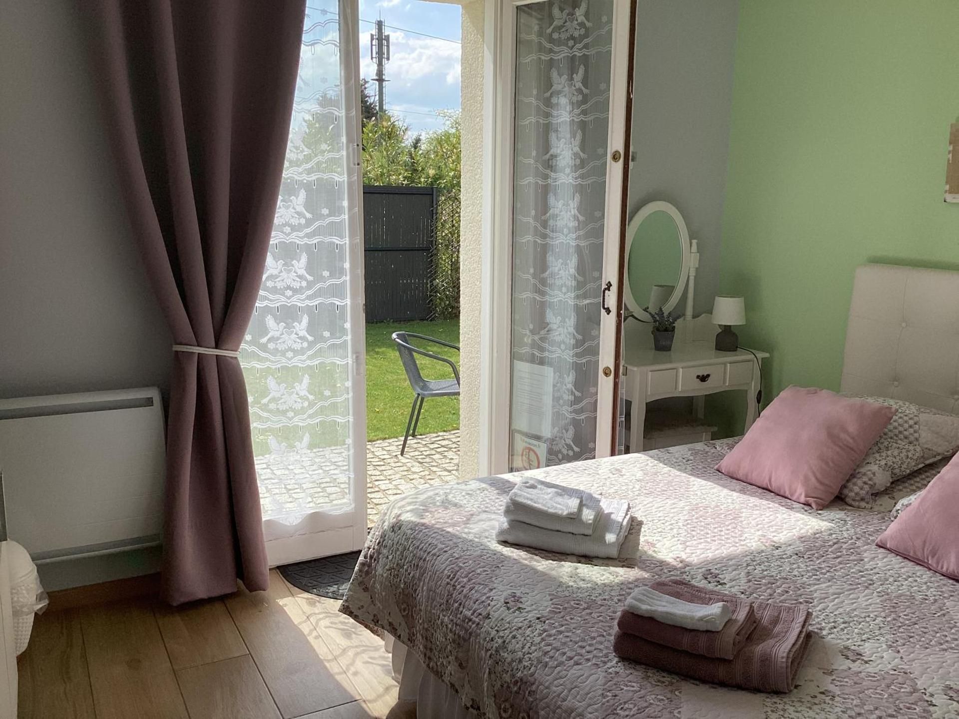 Double Room with Private Bathroom