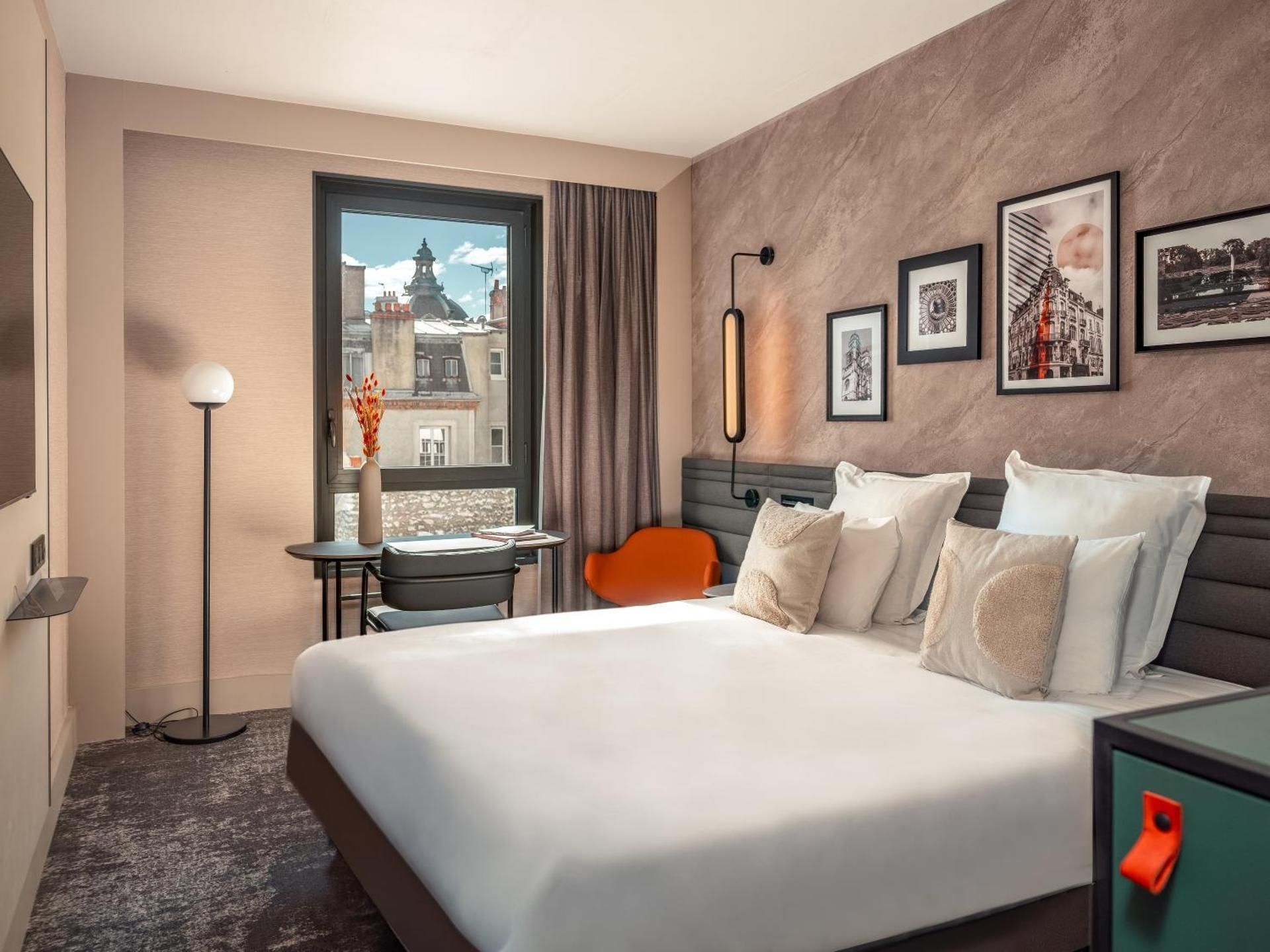 Superior Room with 1 Double Bed