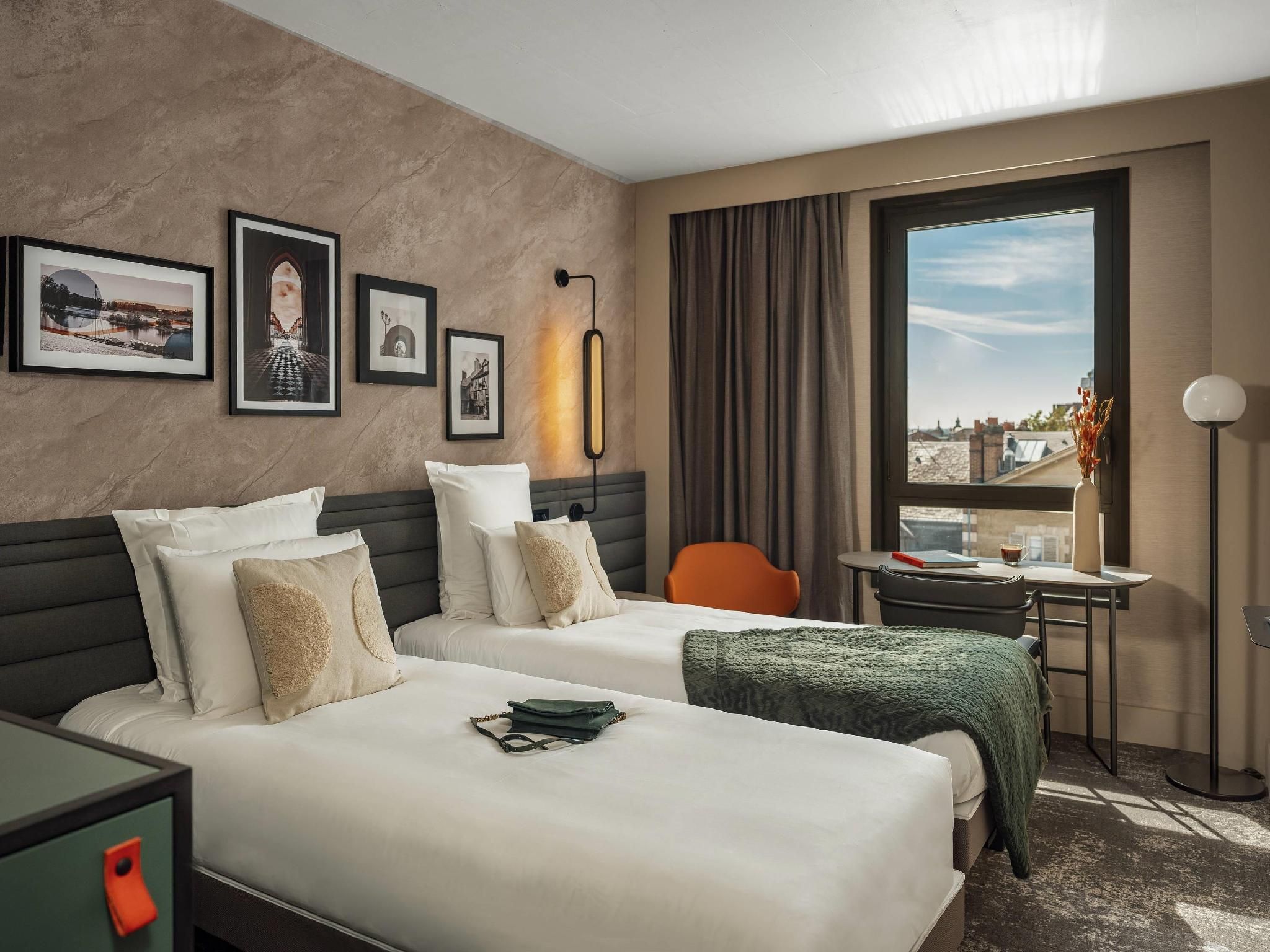 Family Suite 2 Connecting Superior Rooms