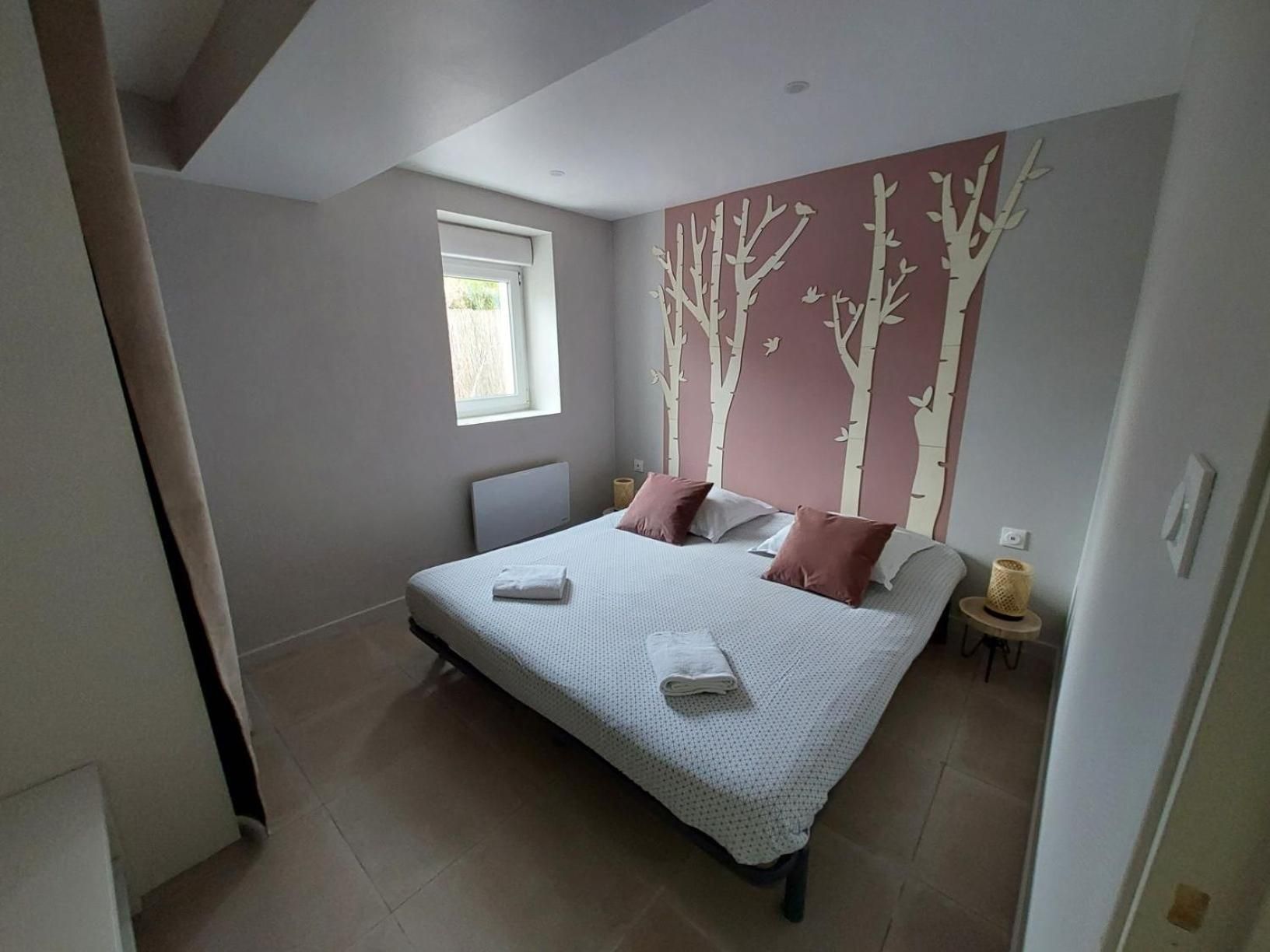 Apartment with Garden View