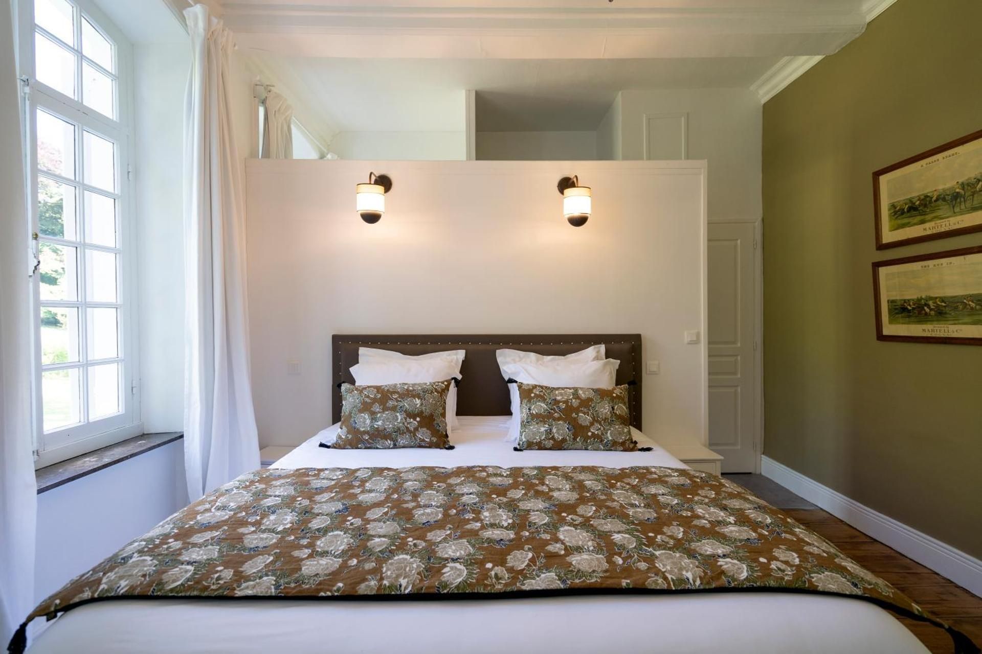 King Room with Garden View