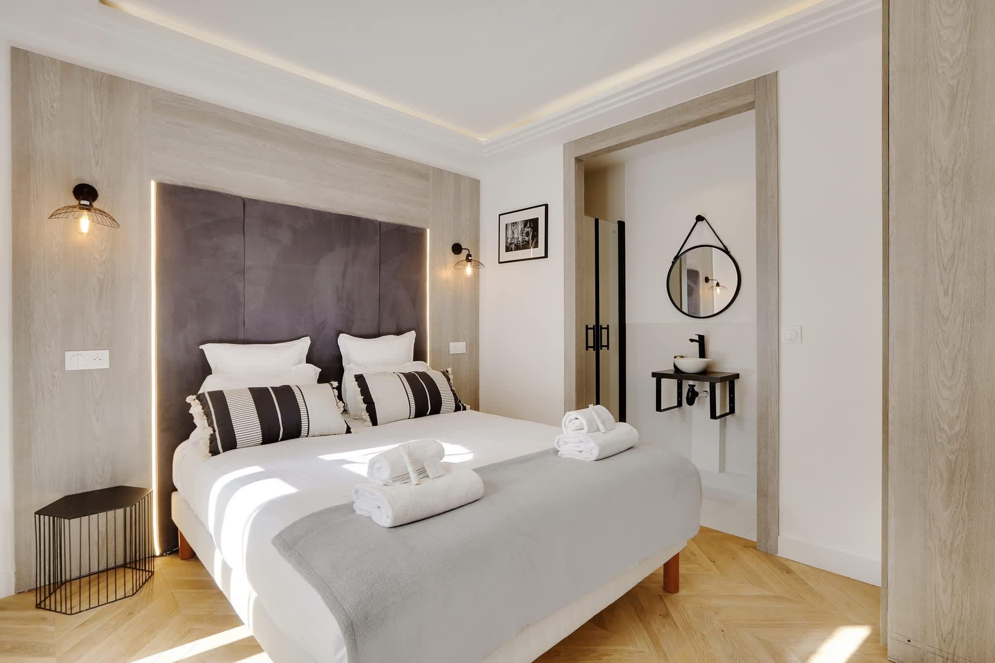 2 Bedroom Deluxe