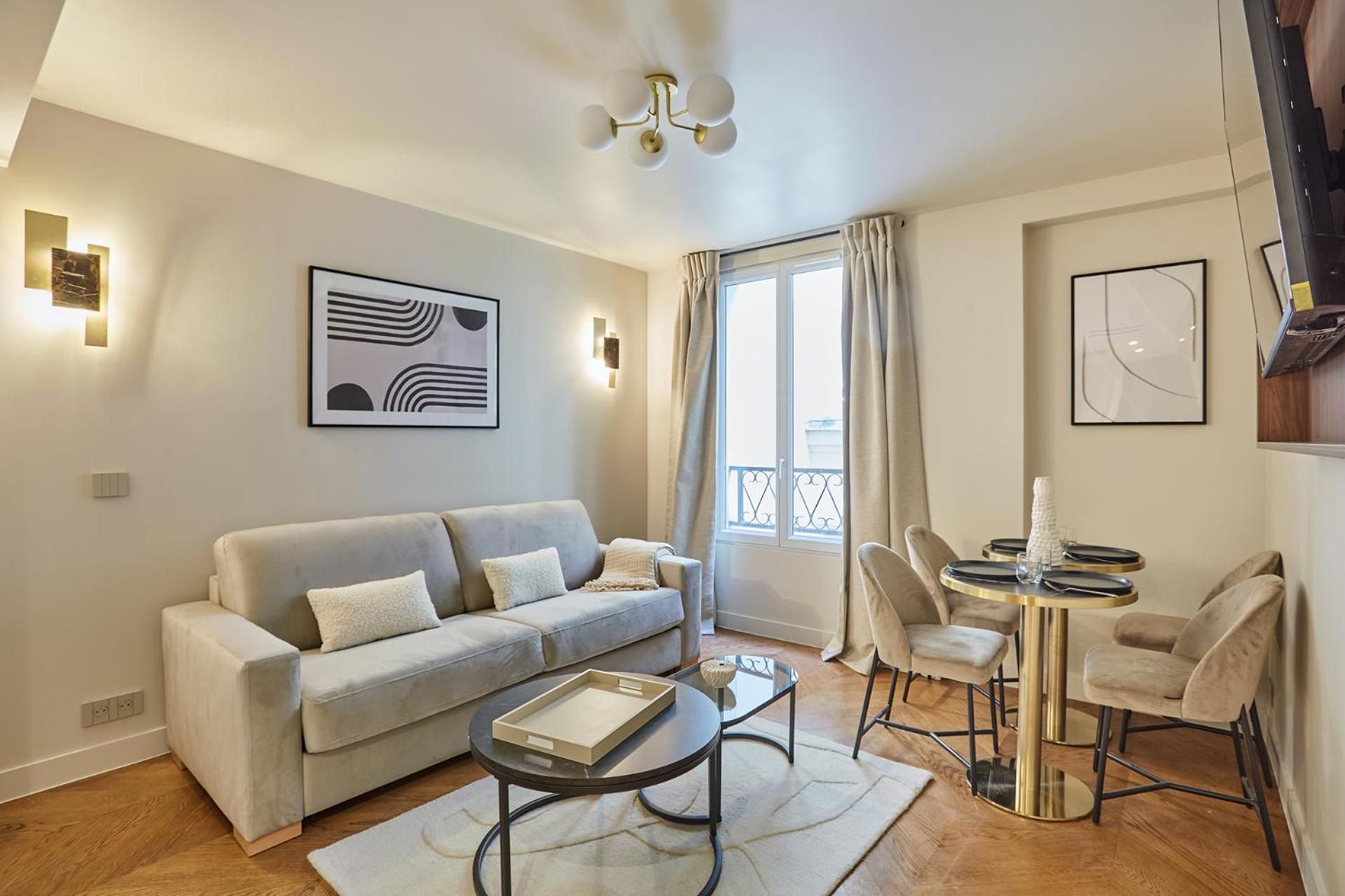 Superior Apartment