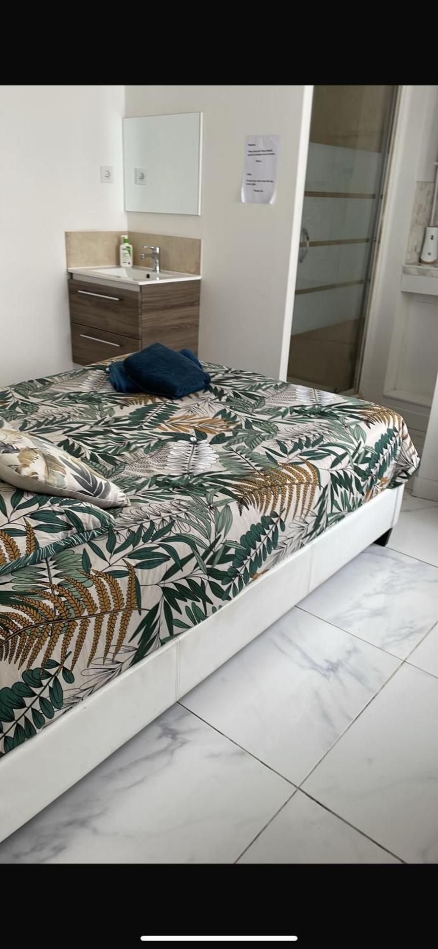 Standard King Room