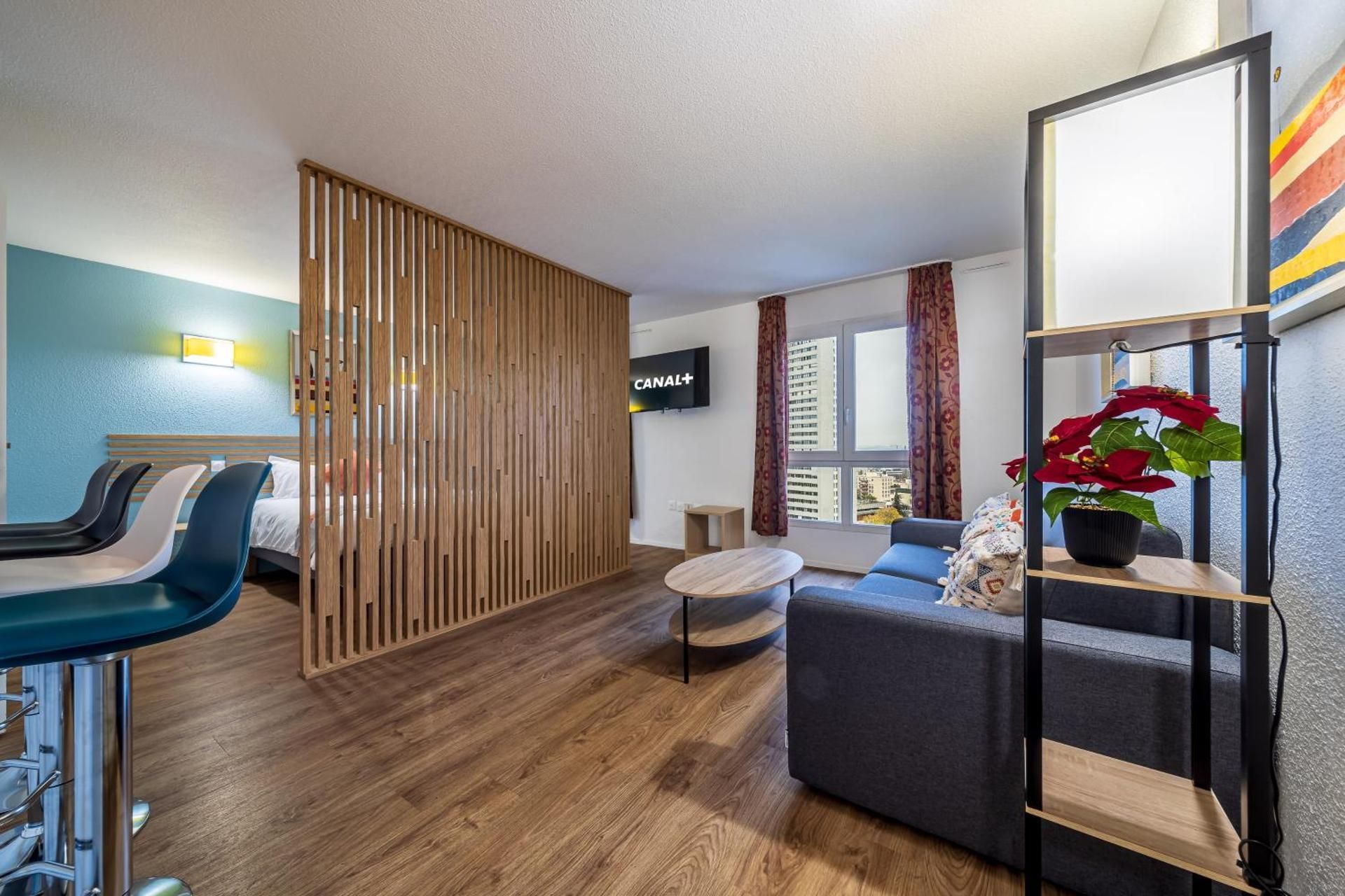 Studio Apartment
