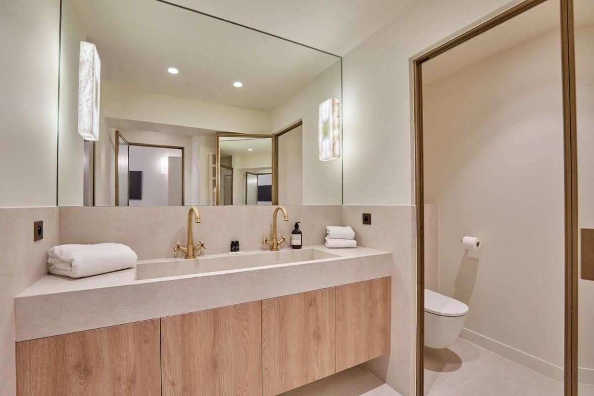 2 Bedroom Deluxe