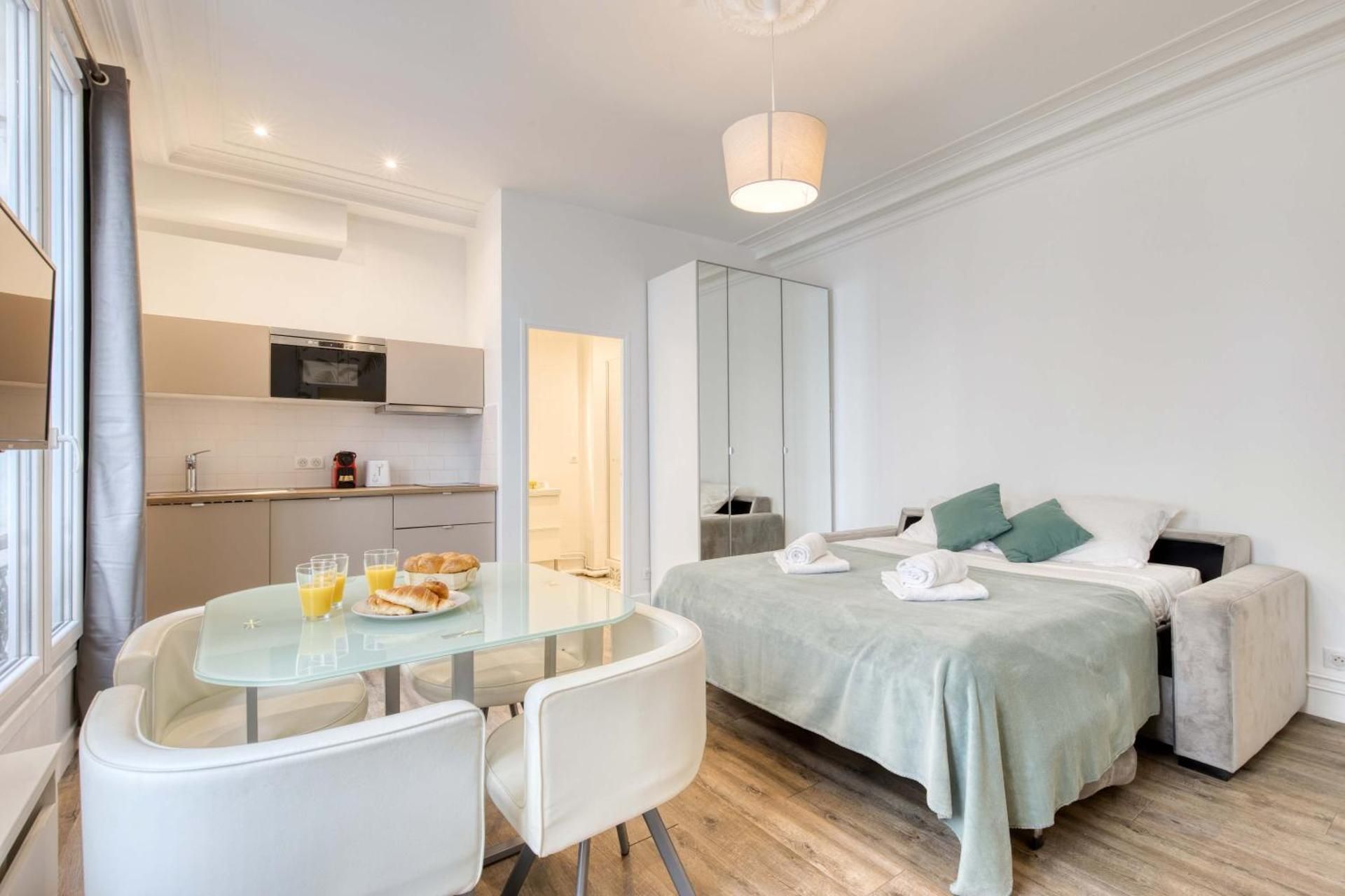 One-Bedroom Apartment