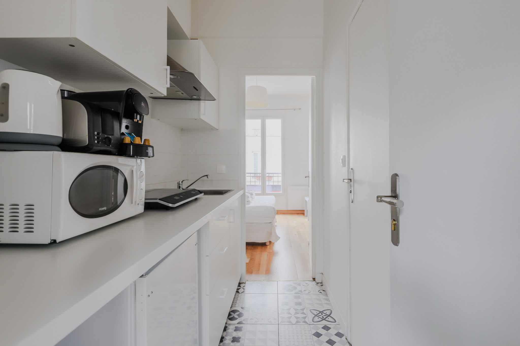 Studio Apartment