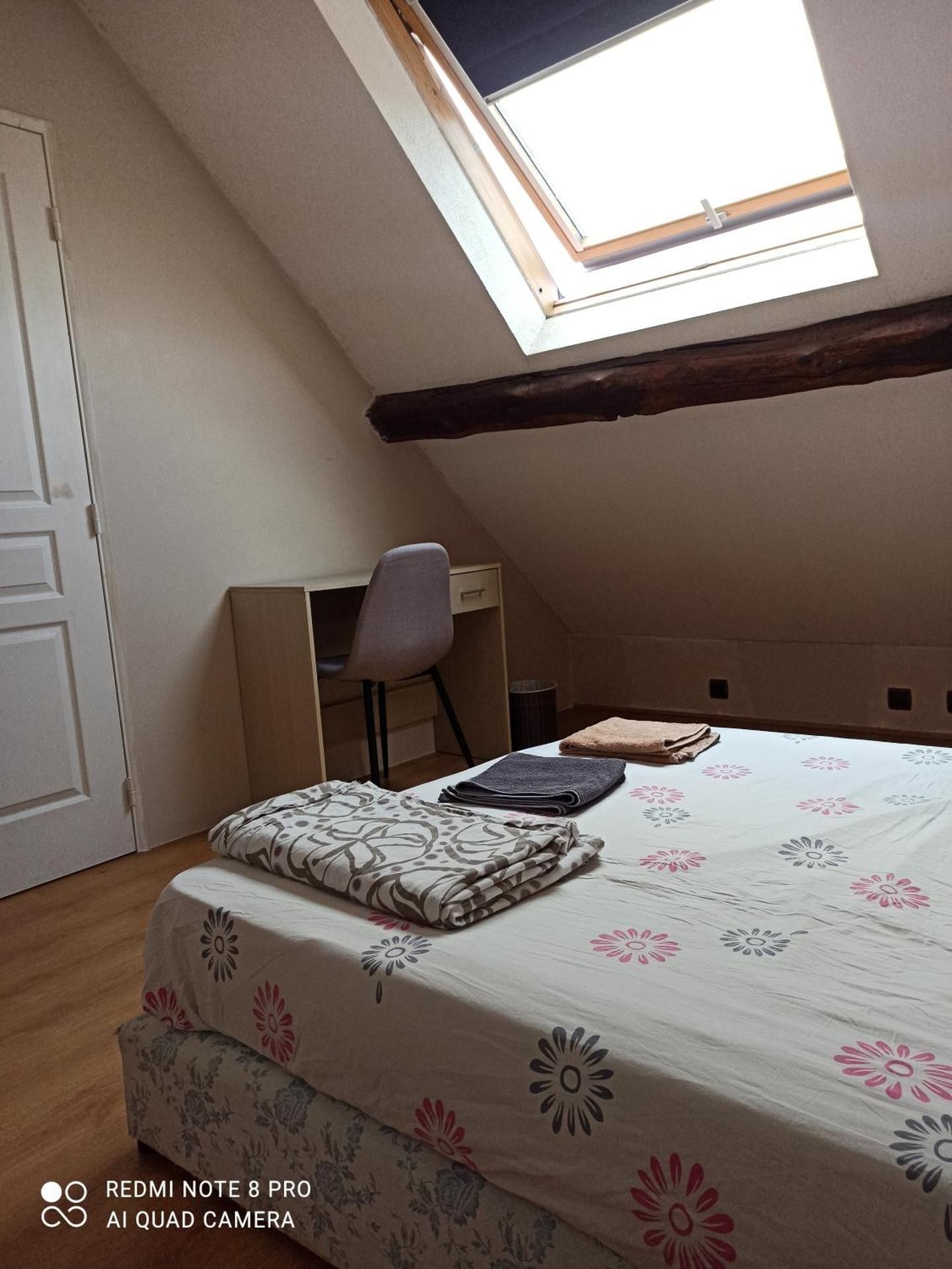 Standard Double Room with Shared Bathroom