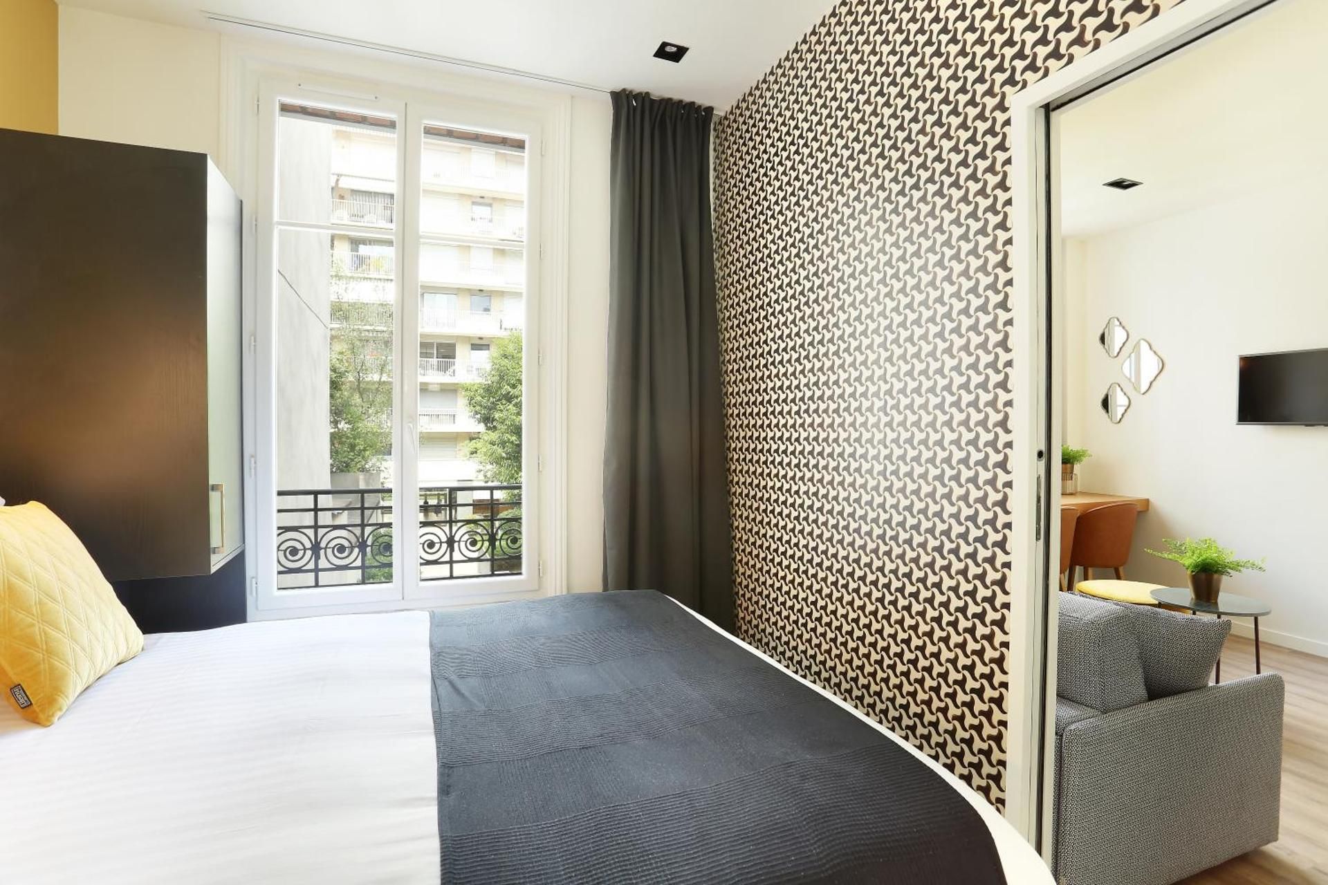 1 bedroom apartment with sofa bed
