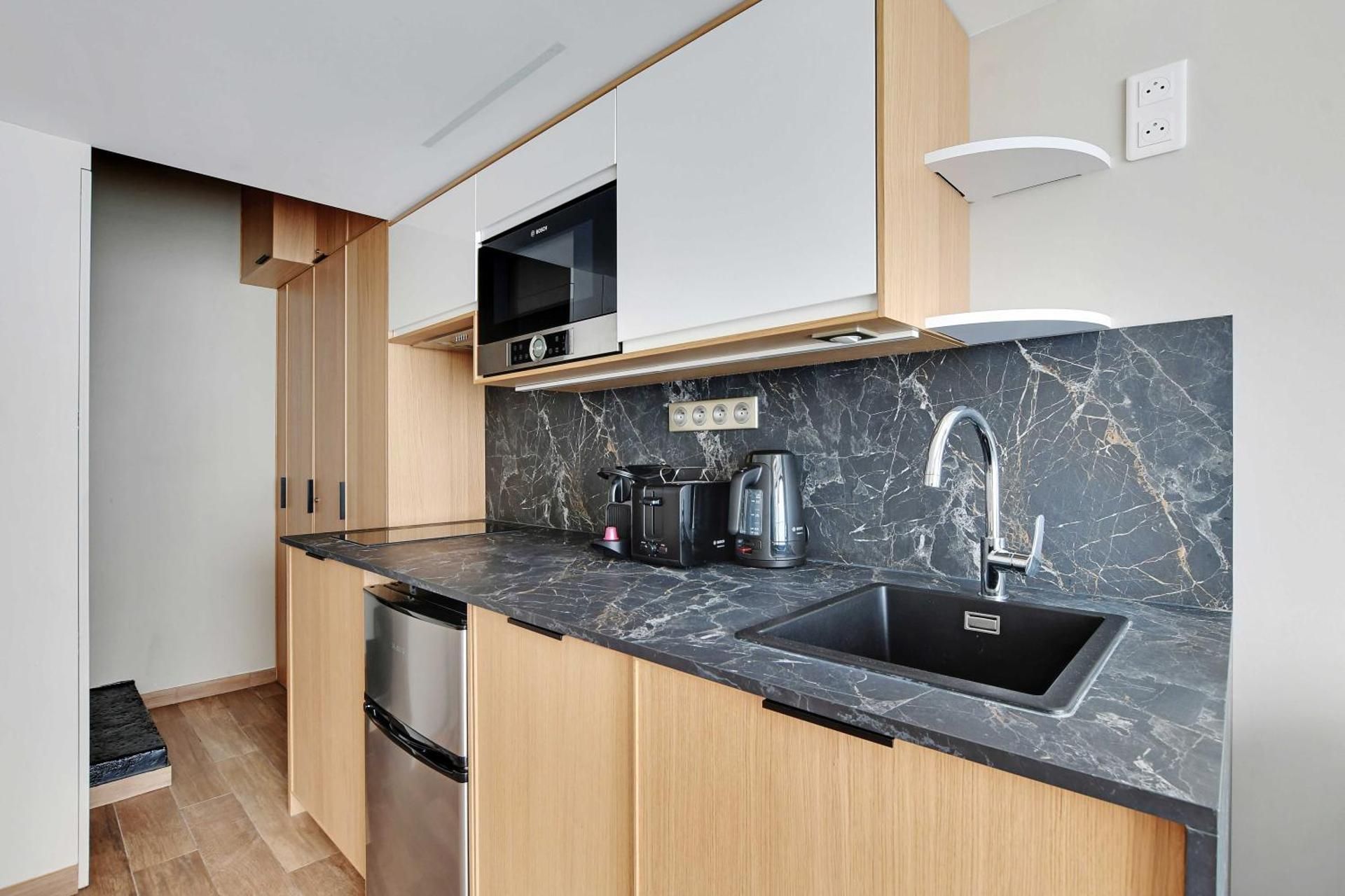 Superior Apartment