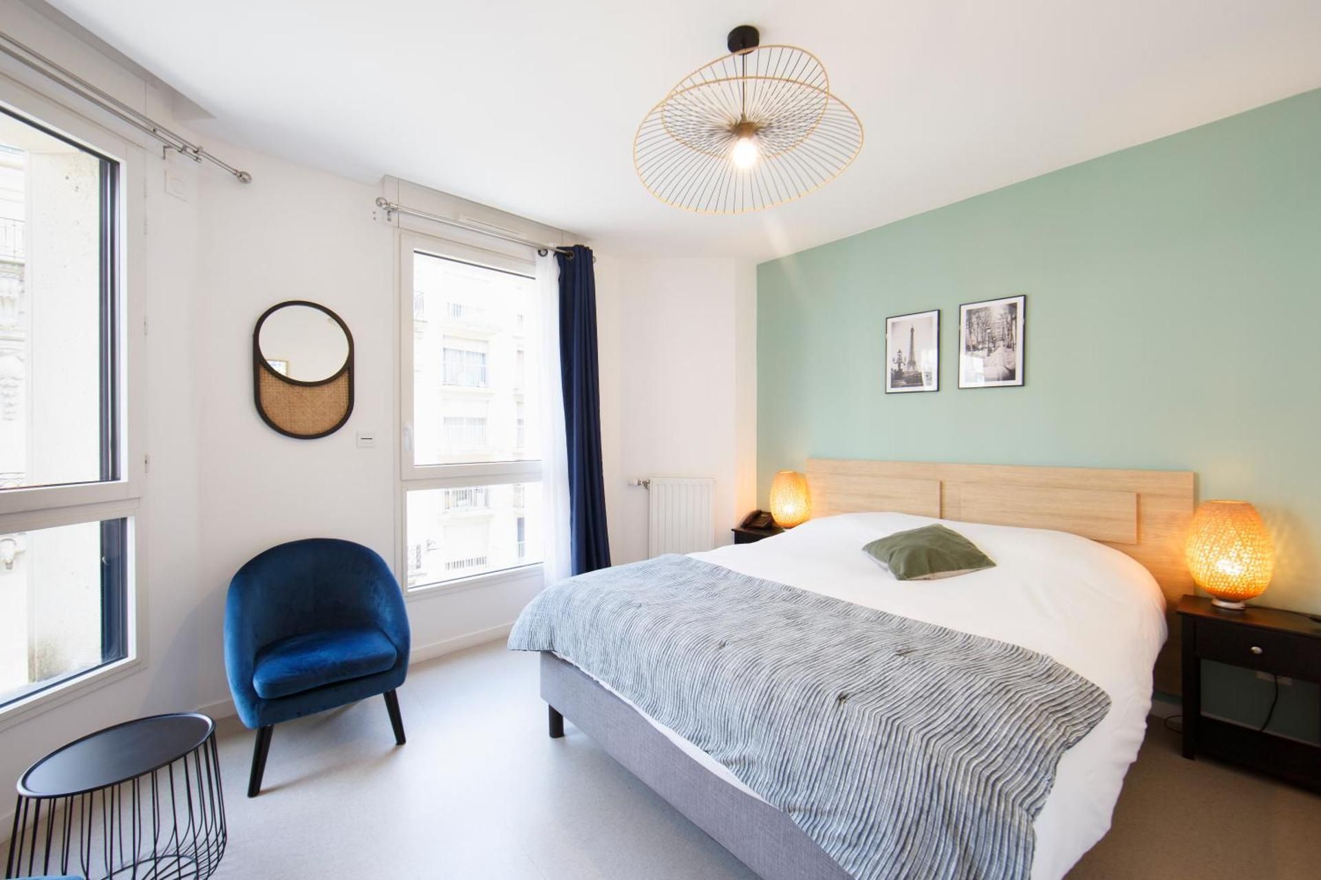 Comfort Double Room Plus with Street view