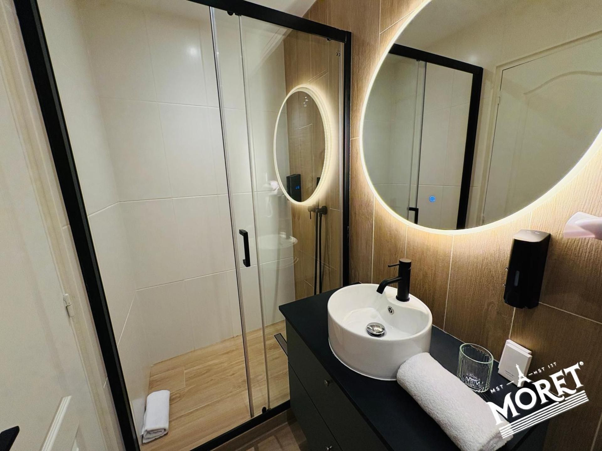 One-Bedroom Family Apartment