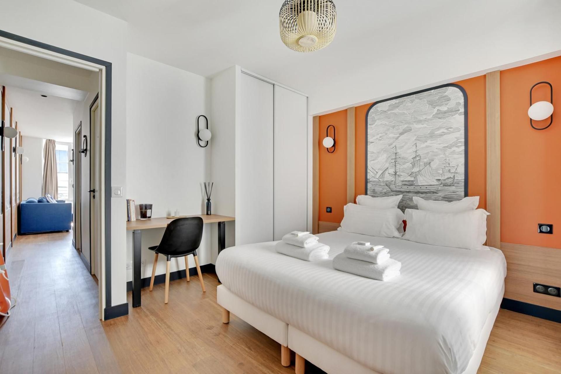 One-Bedroom Apartment