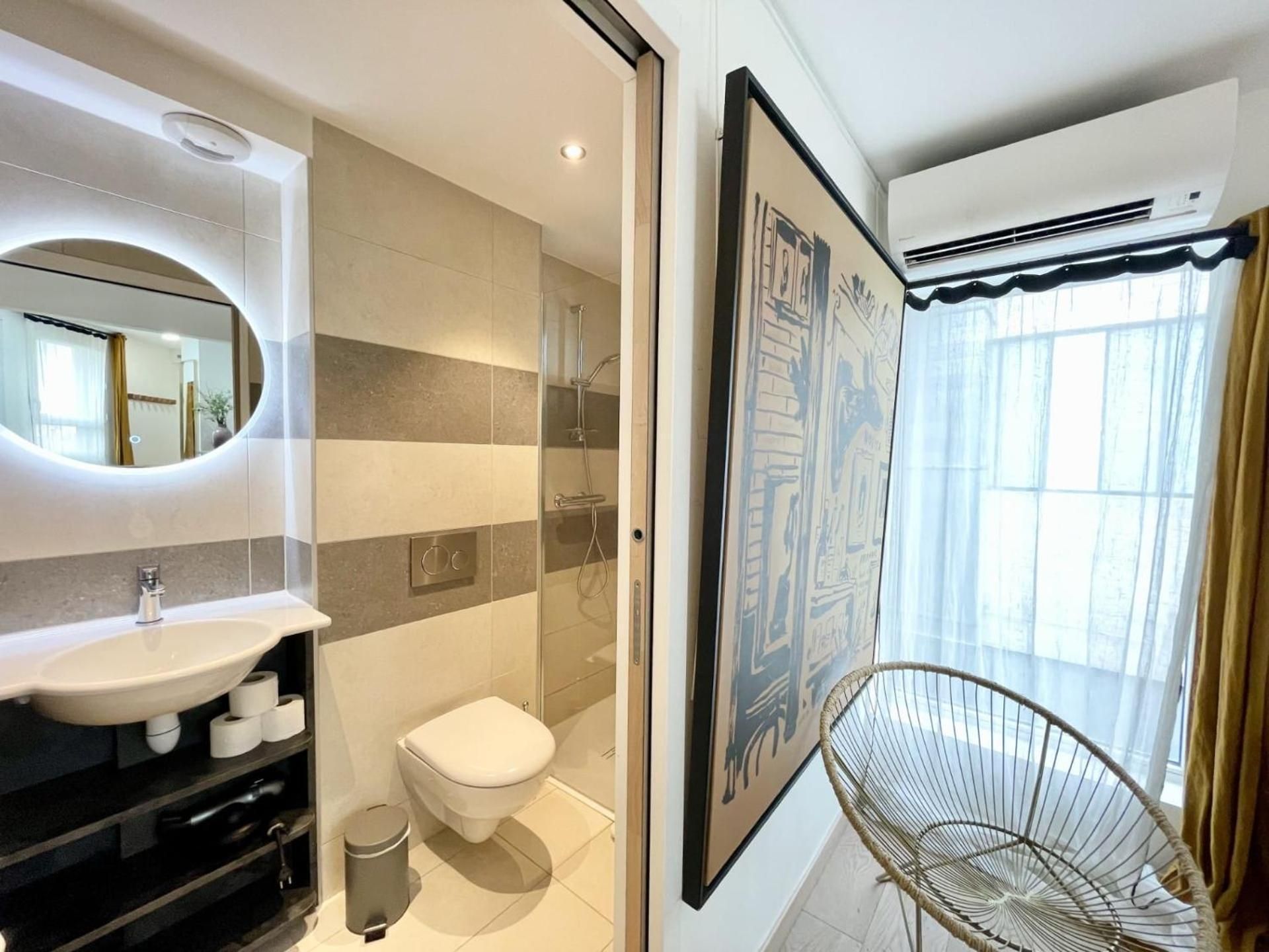 Studio Apartment 1