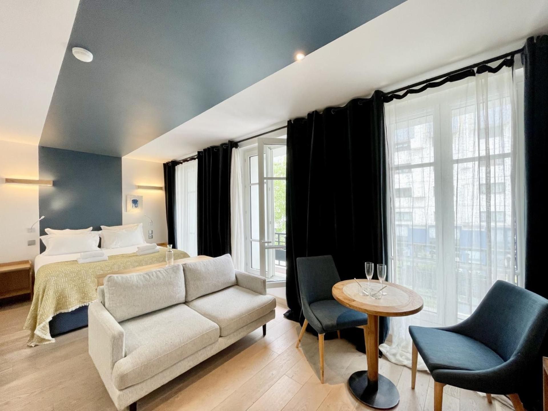 Studio Apartment 4