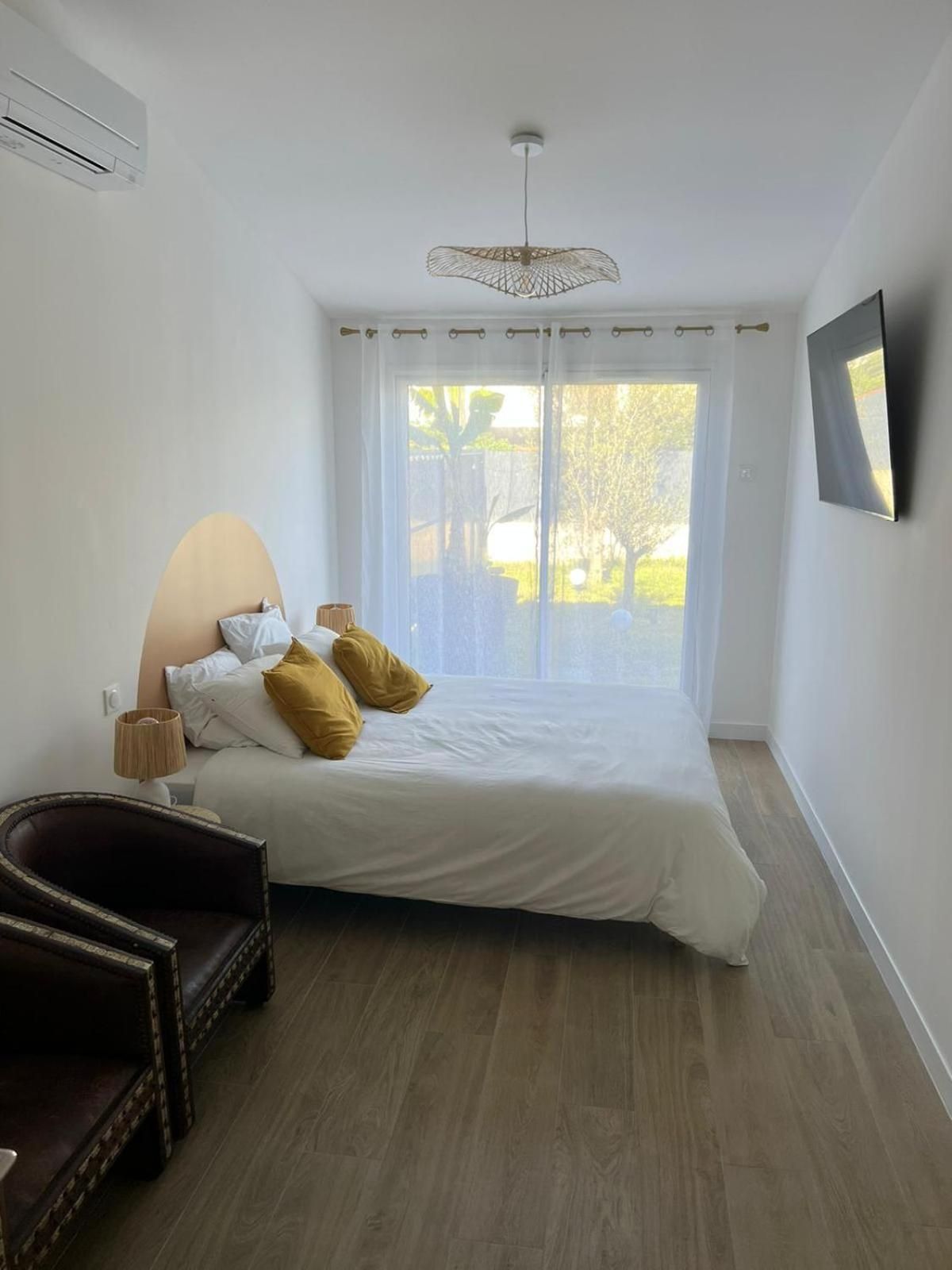 Double Room with Private Bathroom