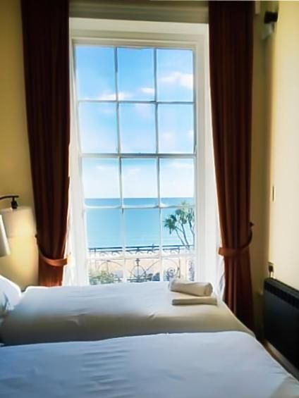 Deluxe Twin Room with Sea View