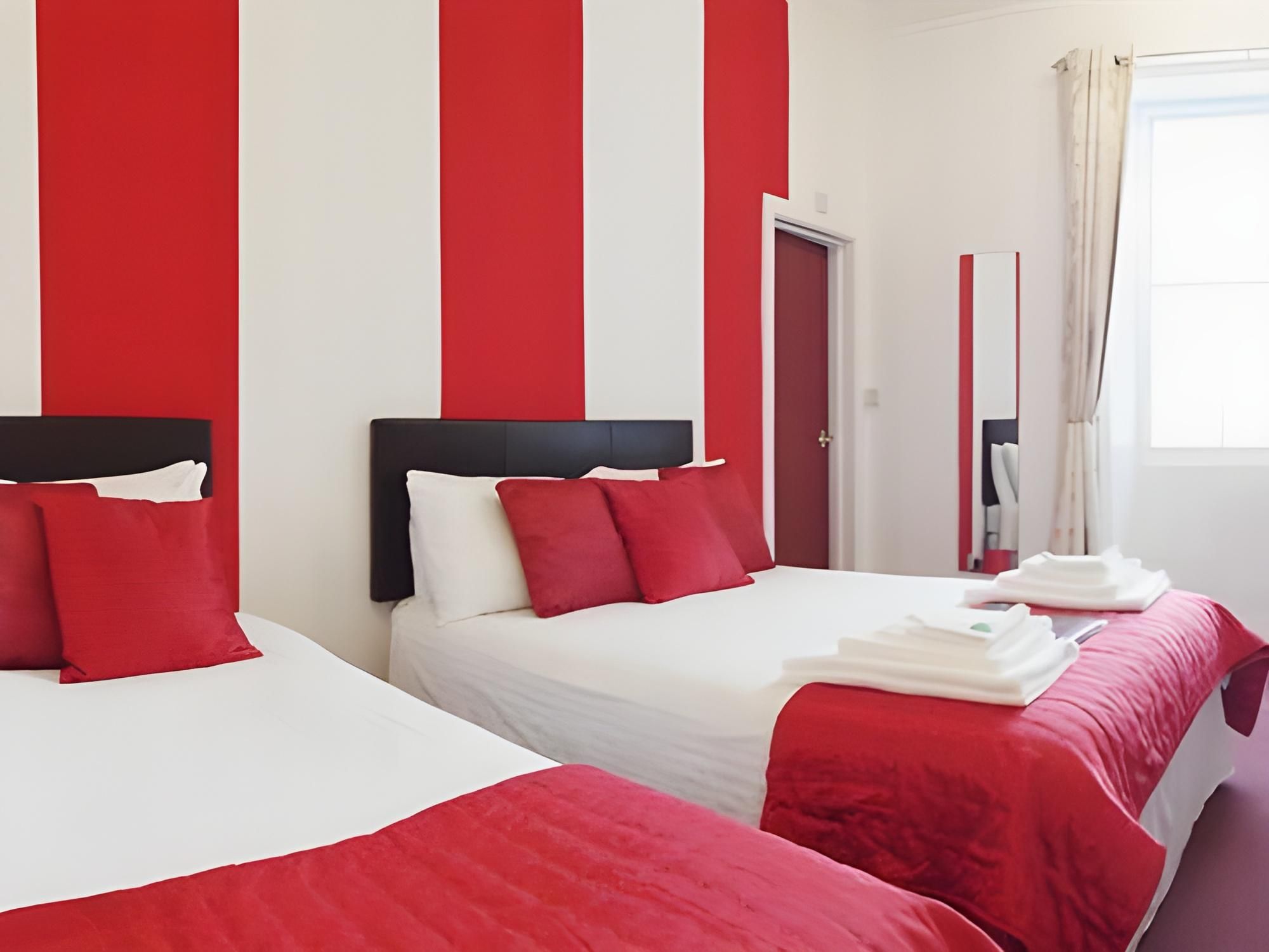 Family room-Ensuite-Room 4 (+ child 0-12 yrs)