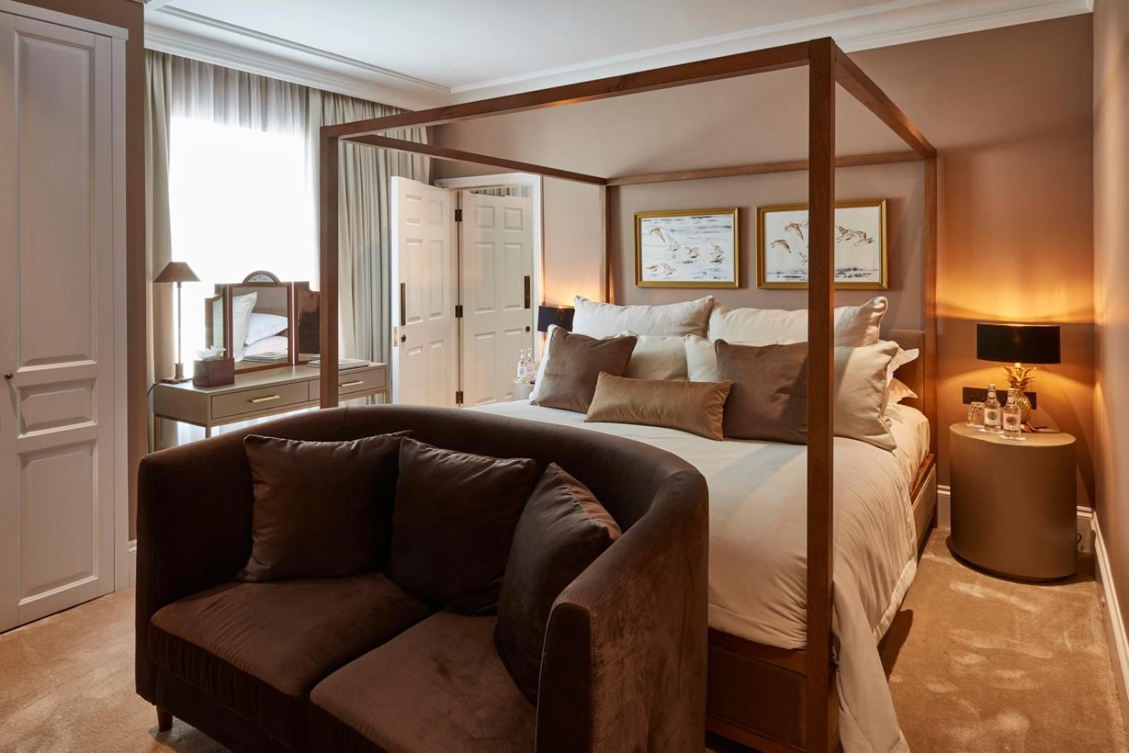 King Room