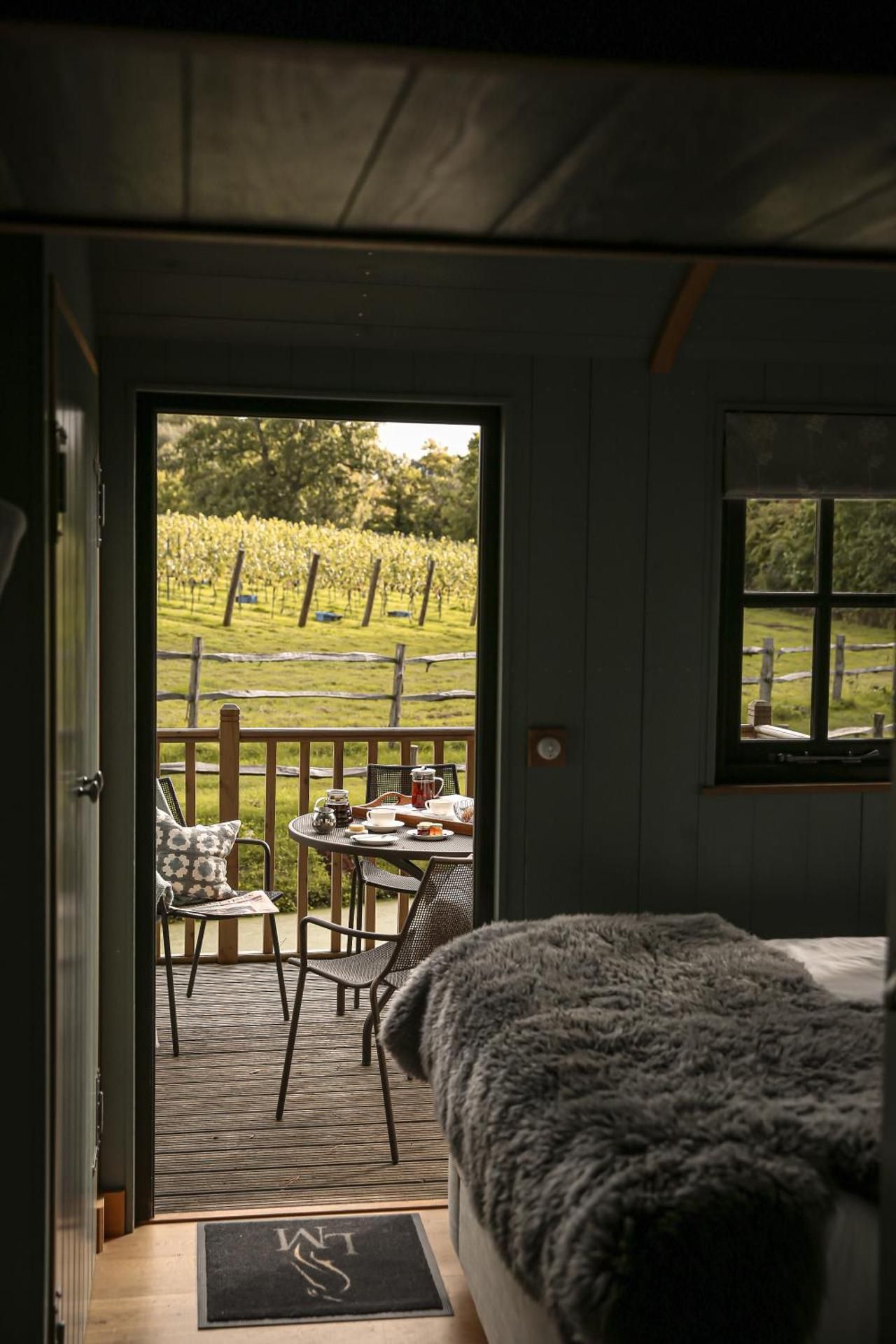 Shepherds Hut - Double