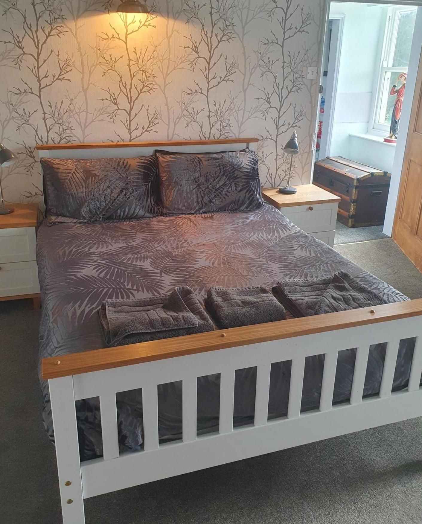 Large Double Room