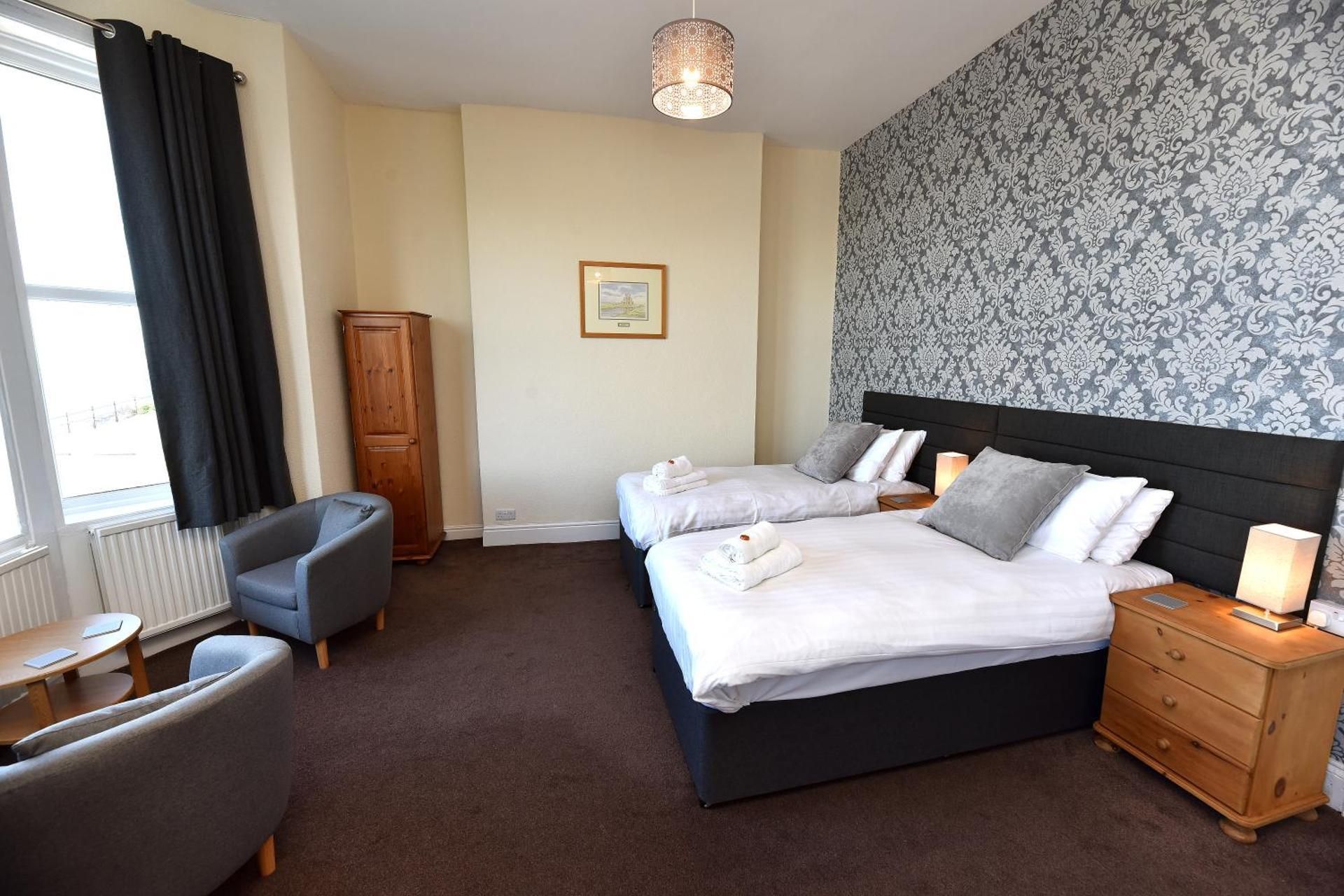 Double or Twin Room with Bathroom