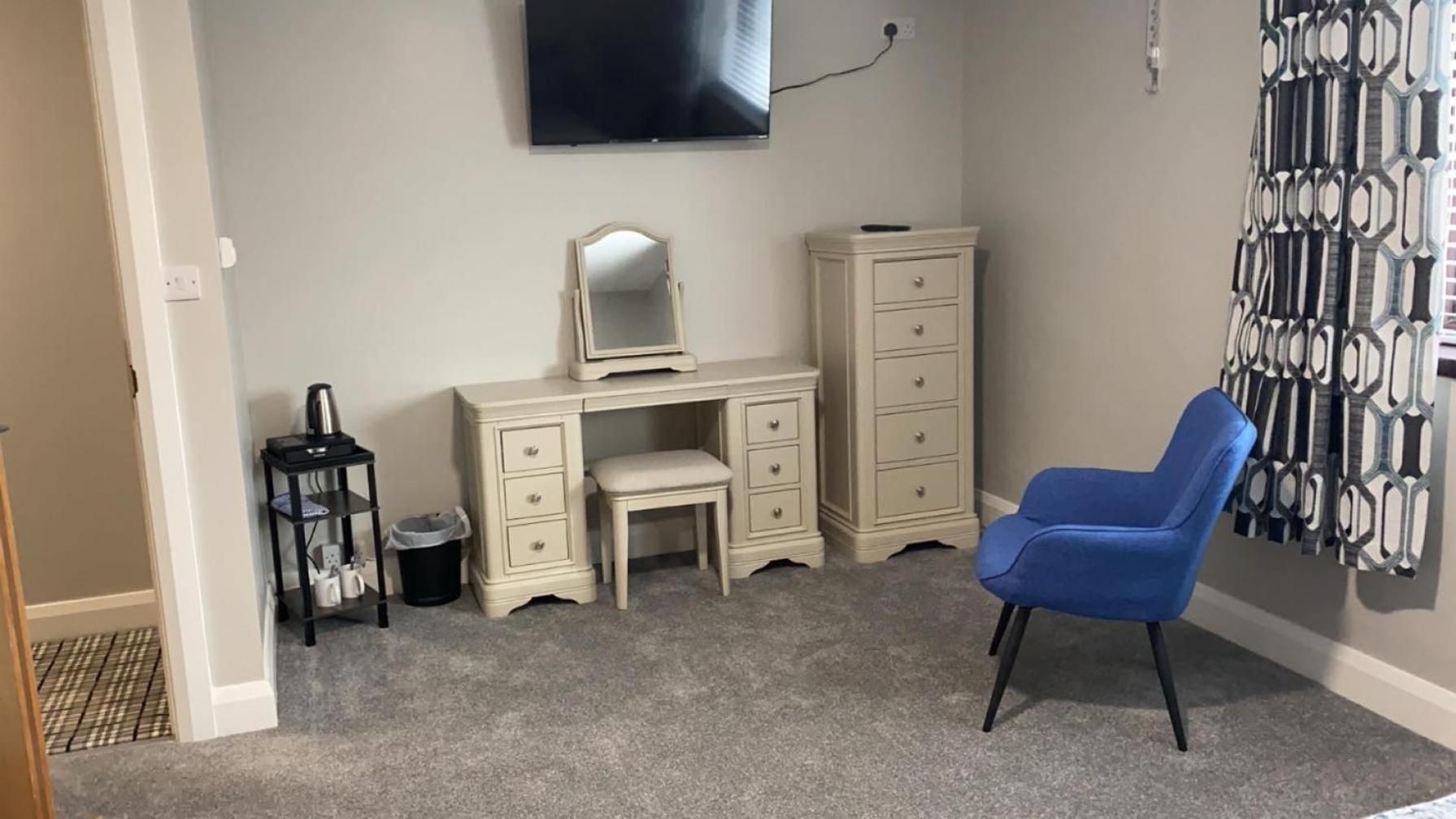 Double Room with Private Bathroom