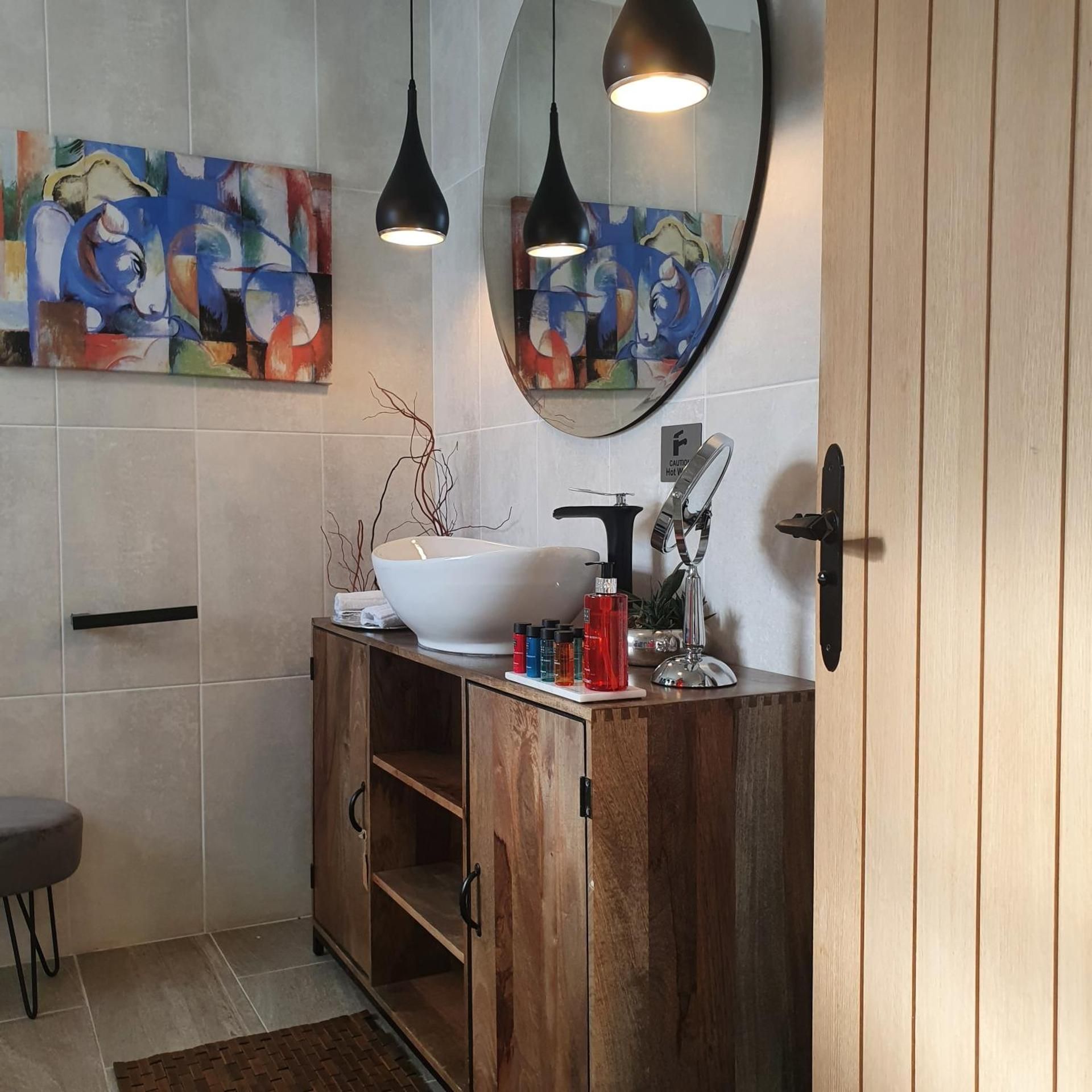 Deluxe Double Room with Shower