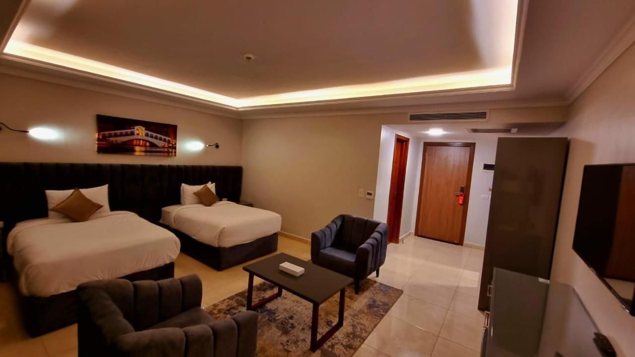 Double Room with Pool View