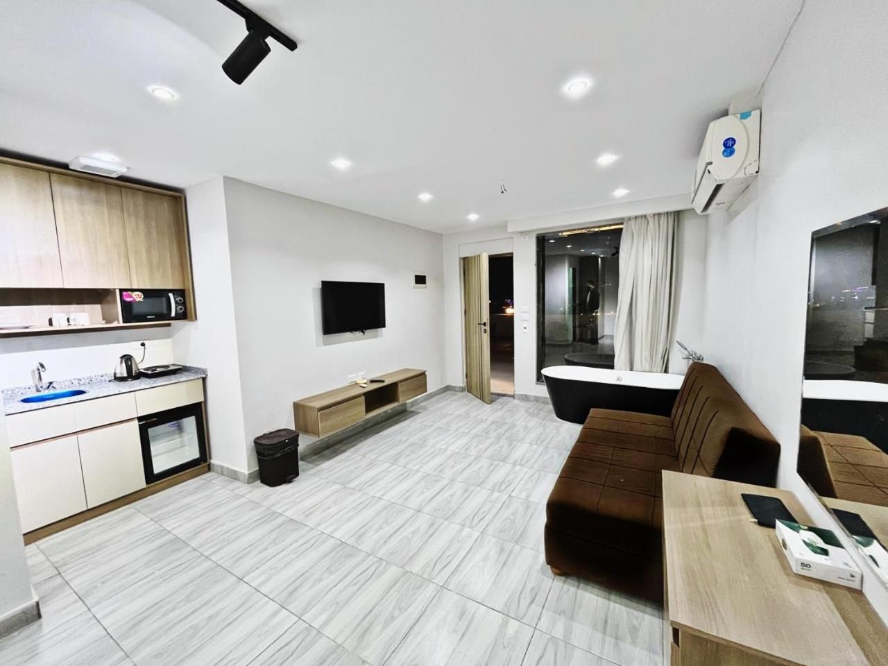 King Suite