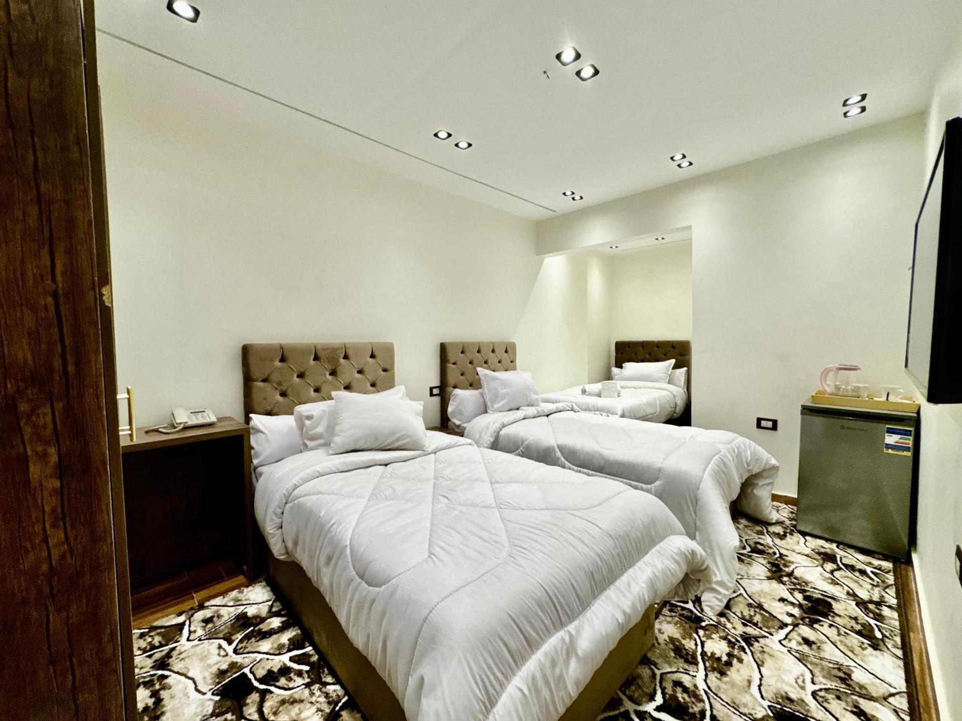 Luxury Triple Room