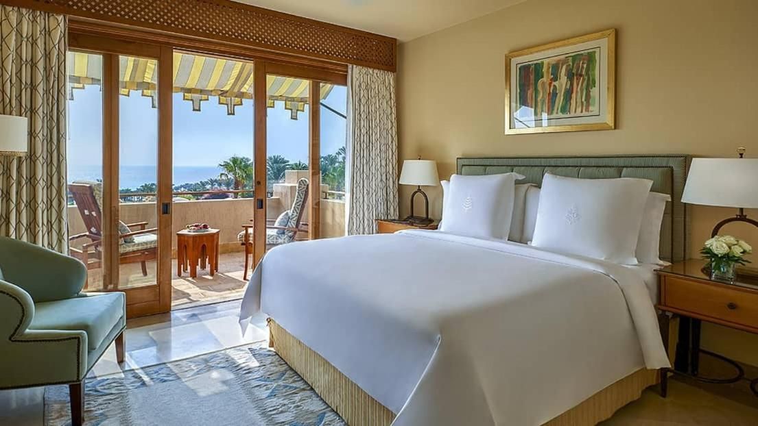 Deluxe Family Suite