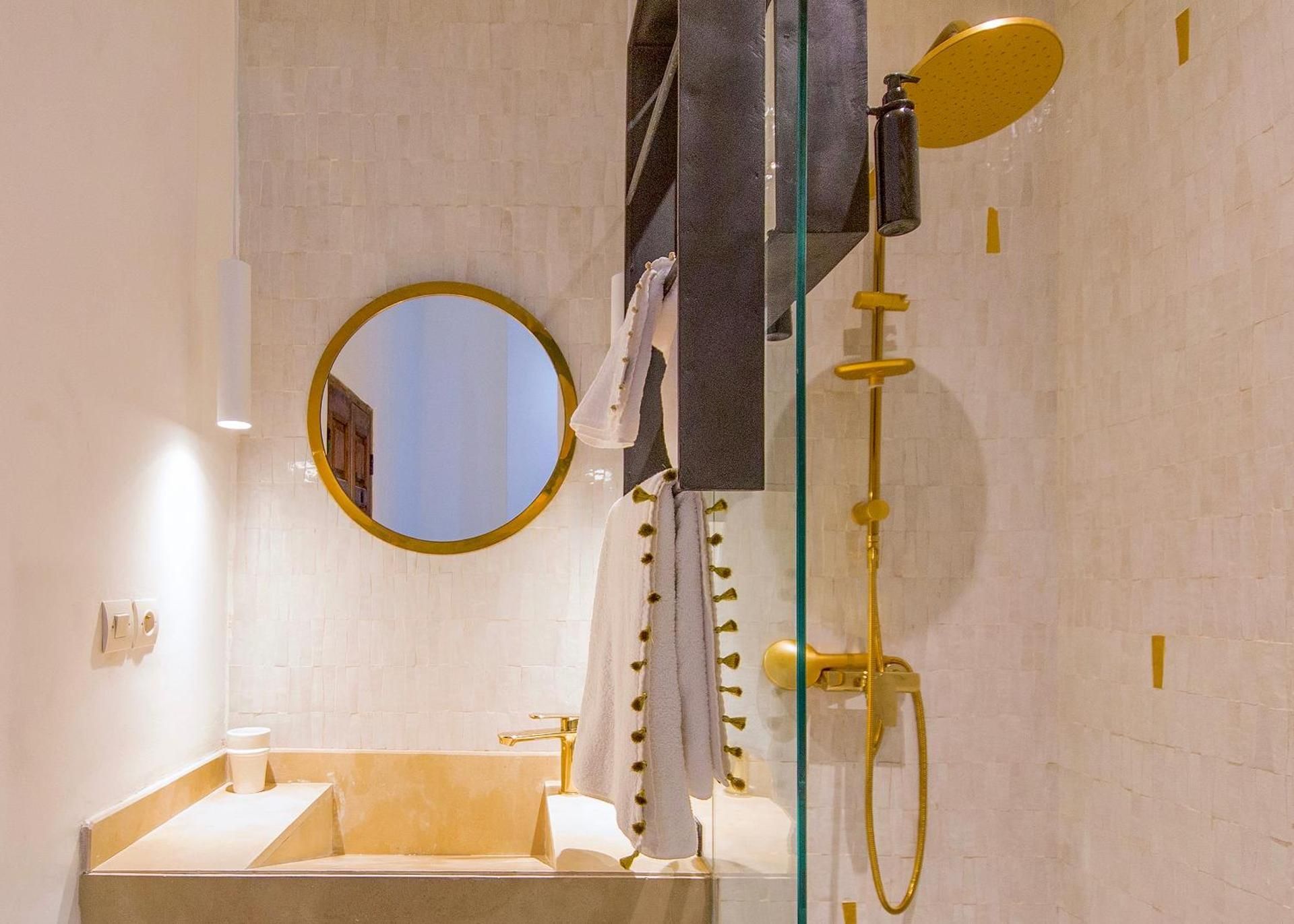 RIAD 48 et SPA Triple 3