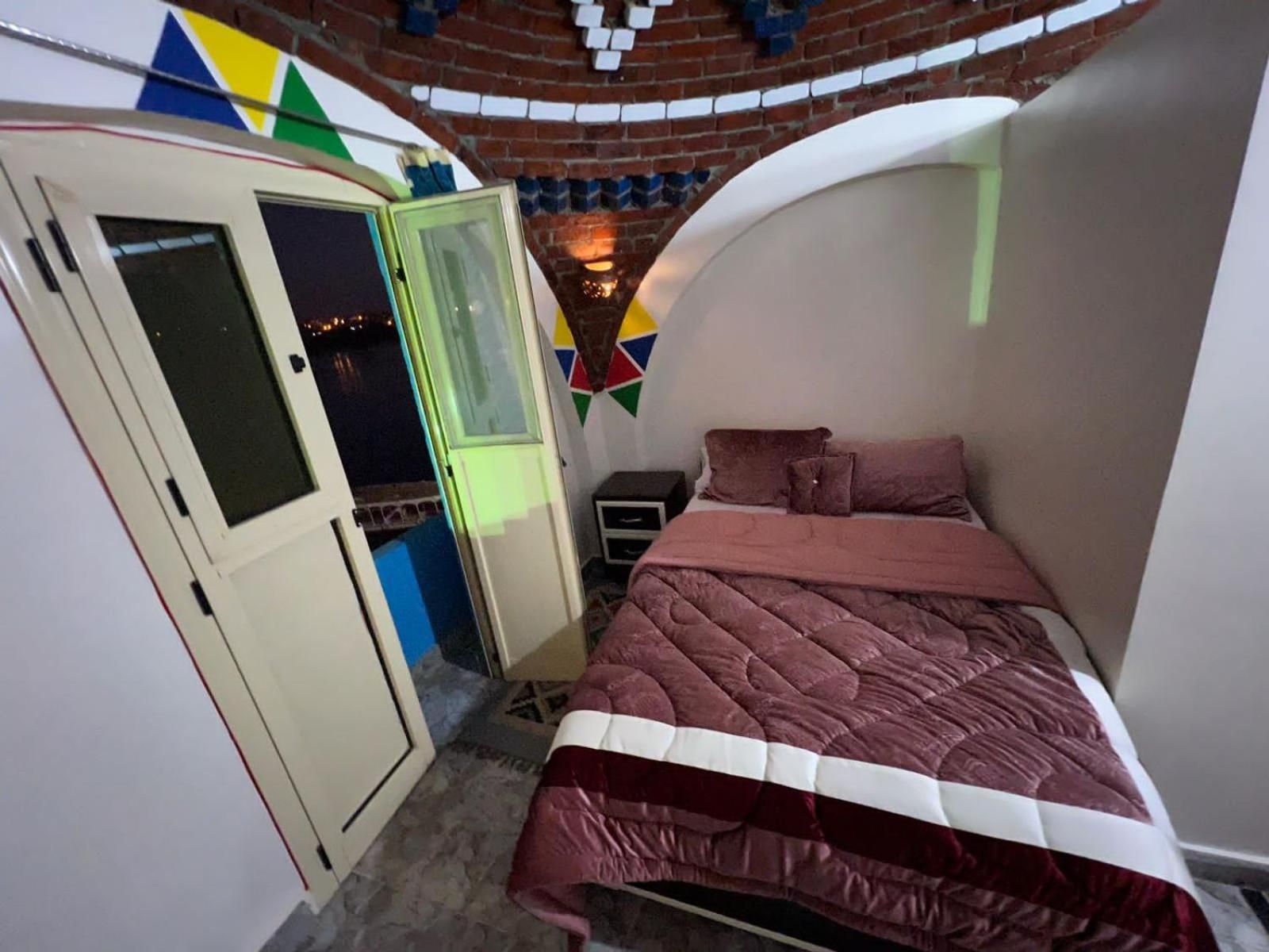 Queen Room with Sea View
