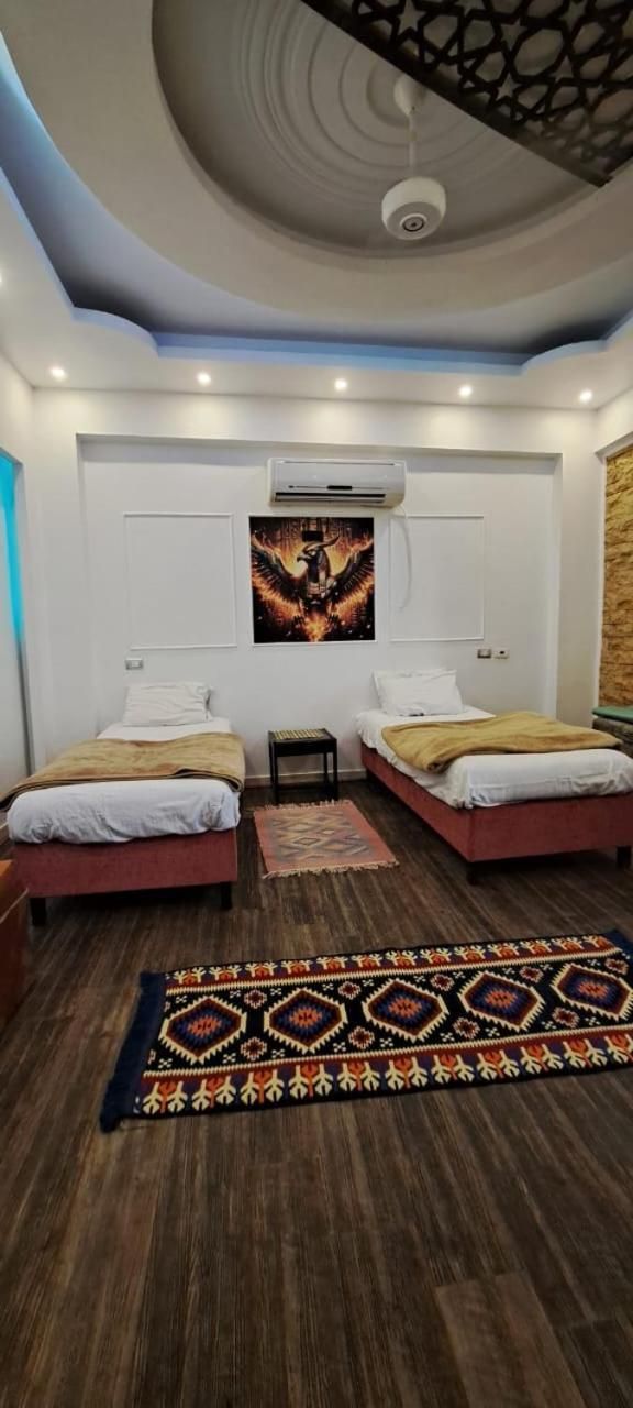 Two-Bedroom Apartment with Mountain View