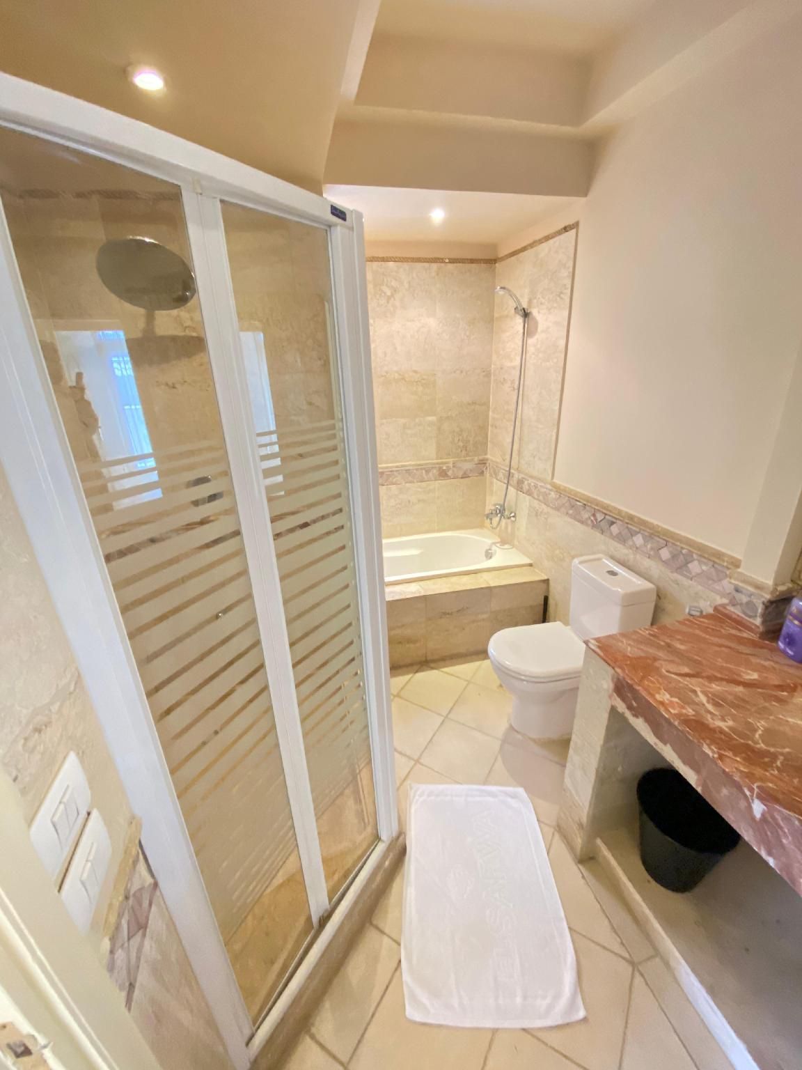 Studio with big kitchen