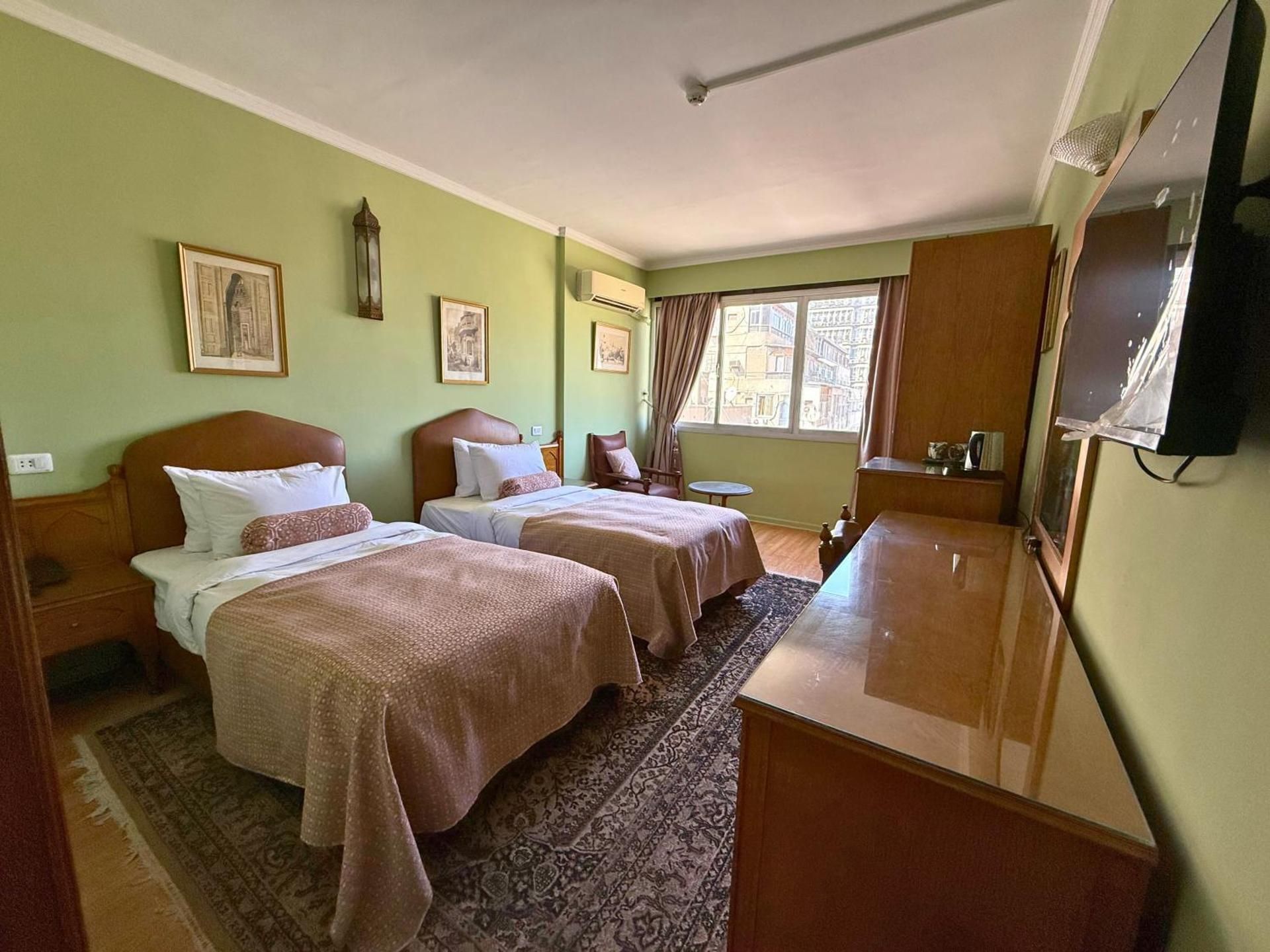 Odeon Palace Hotel Twin Room 2