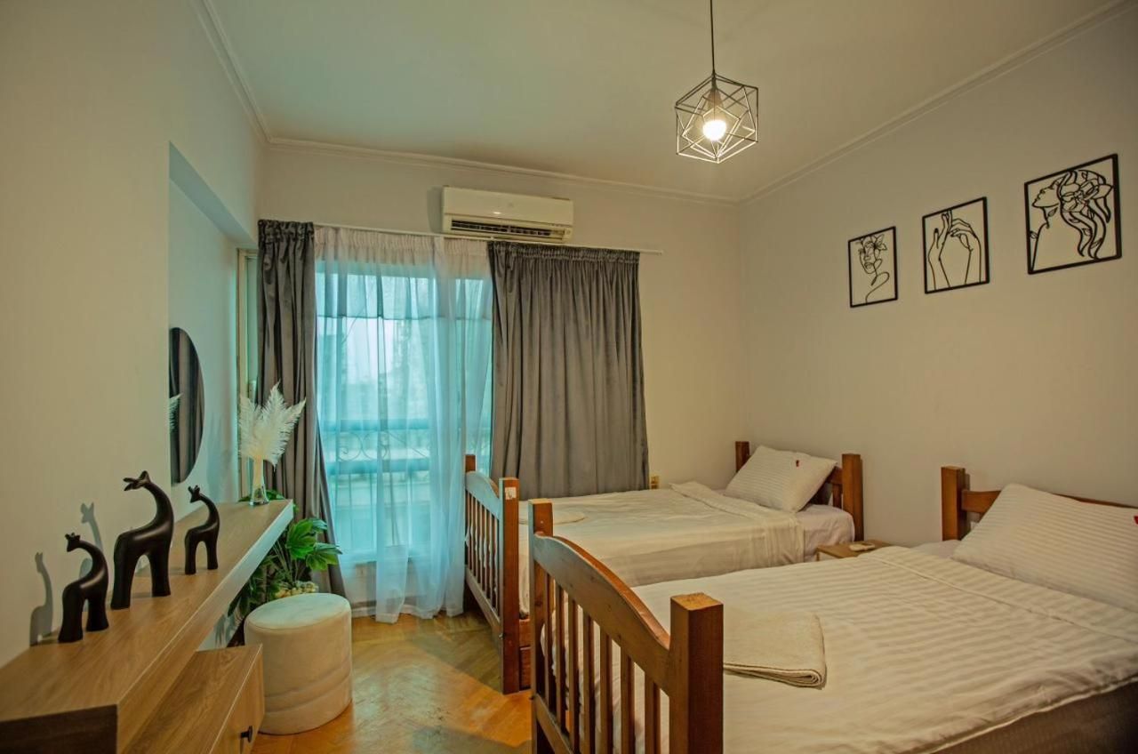 Twin Room with City View