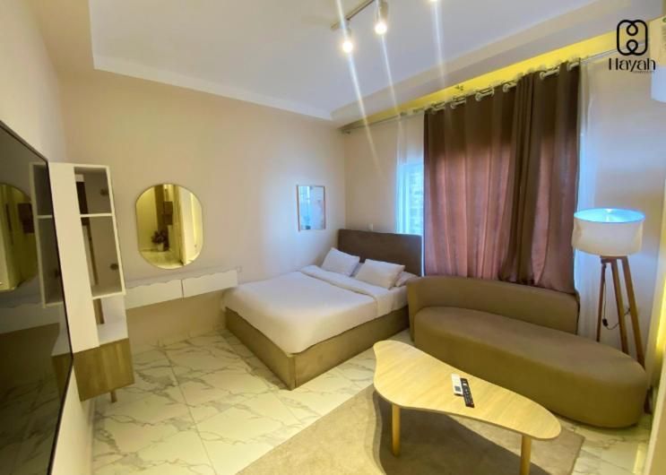 Deluxe Double Room with Side Sea View